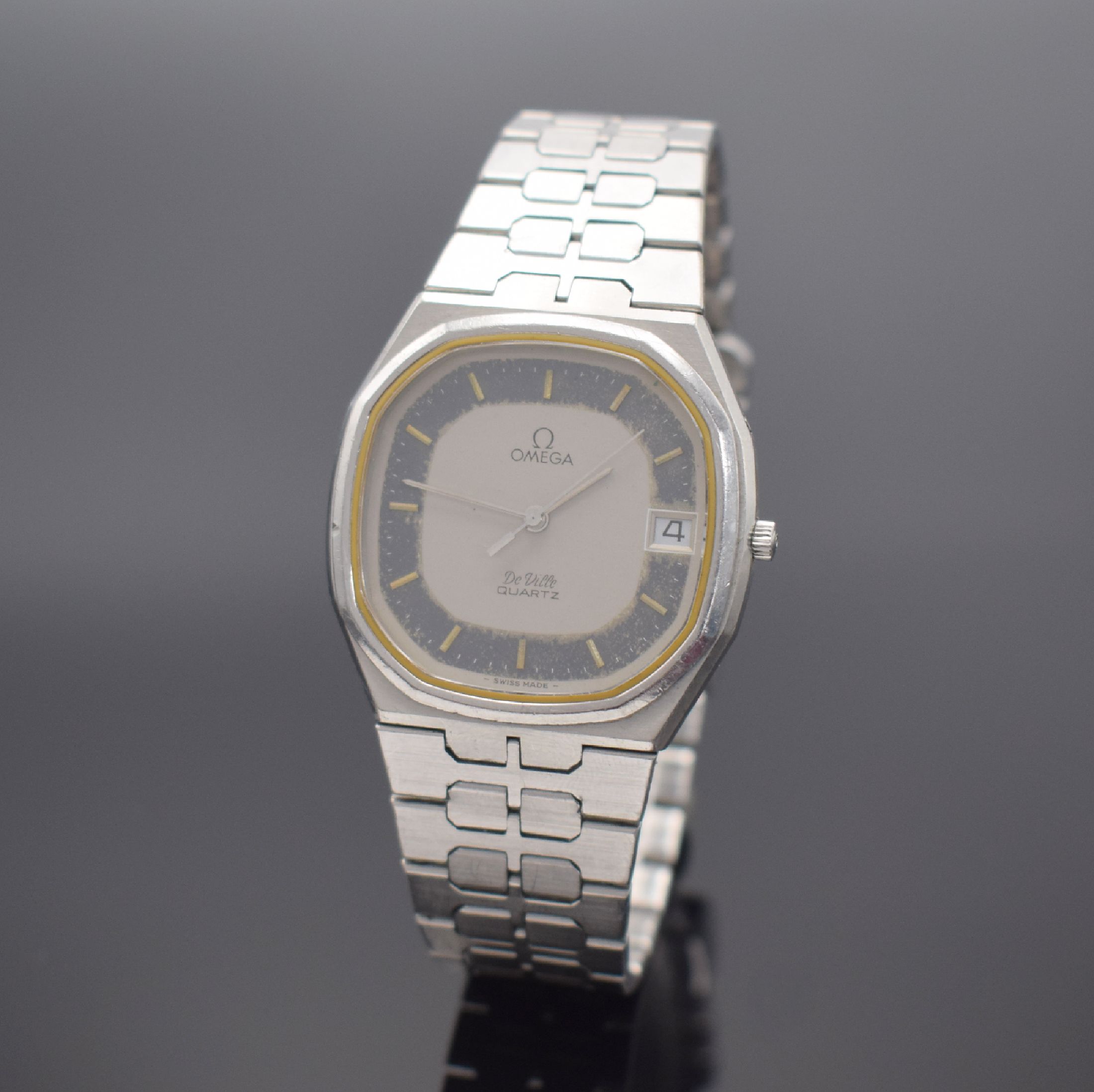 OMEGA De Ville Armbanduhr in Stahl, Schweiz um 1979, quarz, Ref. 196.0145, orig. Stahlband, Boden aufgedr., seitl. Korrekturdr. außen b. 2, ...