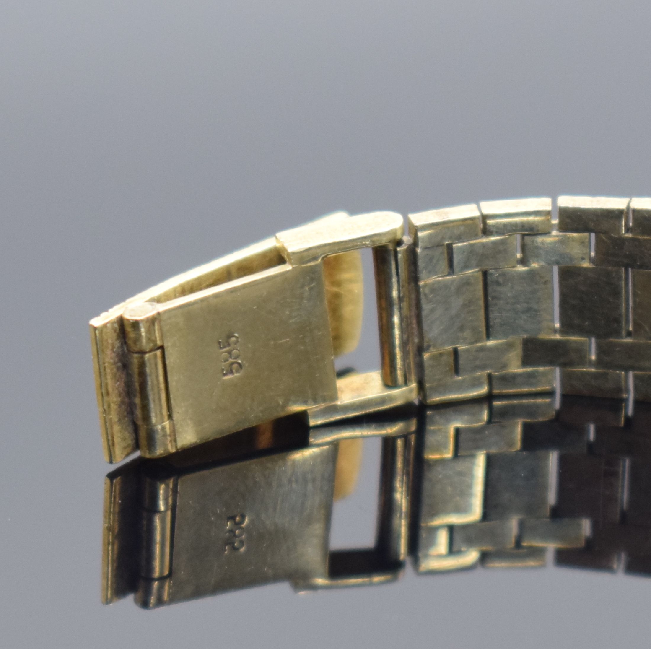 Detail b: VALGINE Damenarmbanduhr in GG 585/000, Schweiz 1960er Jahre, Handaufzug, Geh. an Goldband in GG 585/000, Boden aufgedr., silb. Strukturzifferbl. m. ...