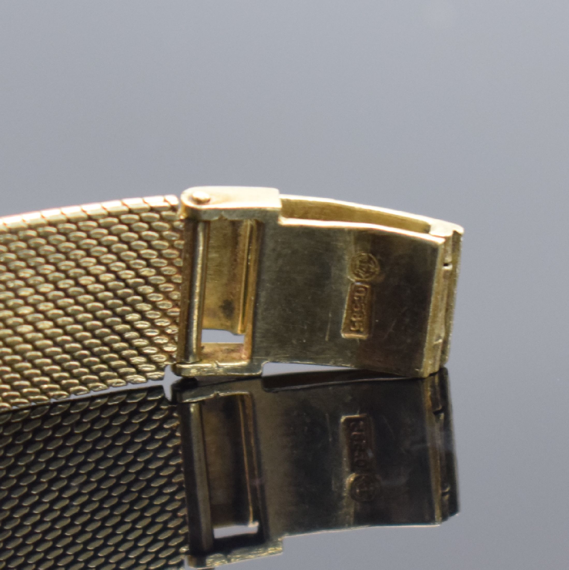 Detail c: MERIT GG 585/000 Damenarmbanduhr, Schweiz 1960er Jahre, Handaufzug, an GG 585/000 Armband, Boden aufgedr., silb. Zifferbl. m. aufges. gold. Std.-Ind. ...