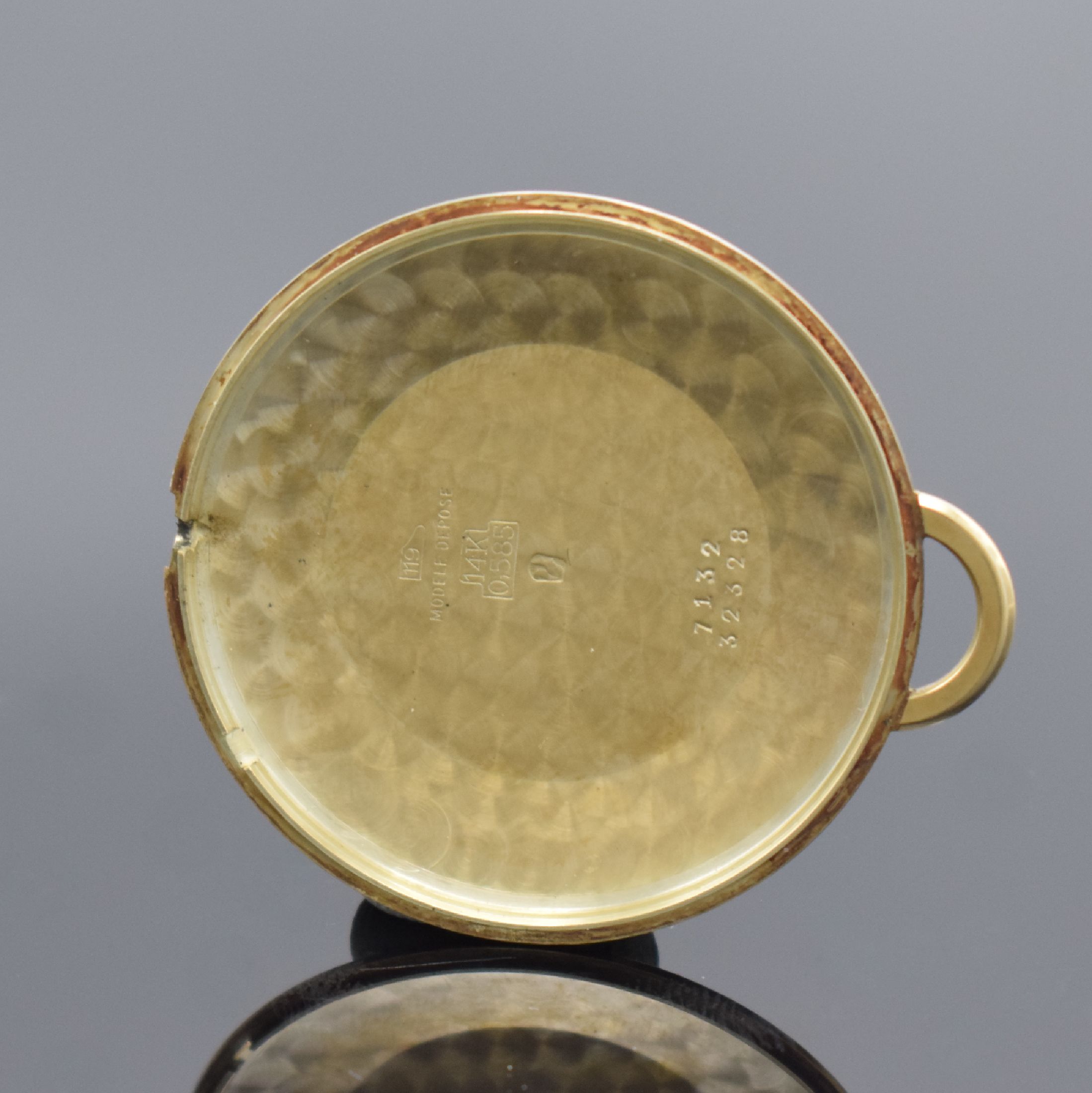 Detail b: TERVINA Frackuhr in GG 585/000 aus Lagerbestand, Schweiz um 1960, Handaufzug, Boden aufgedr., silb. Zifferbl. m. gold. Std. Ind. & Zeigern, rotverg. ...