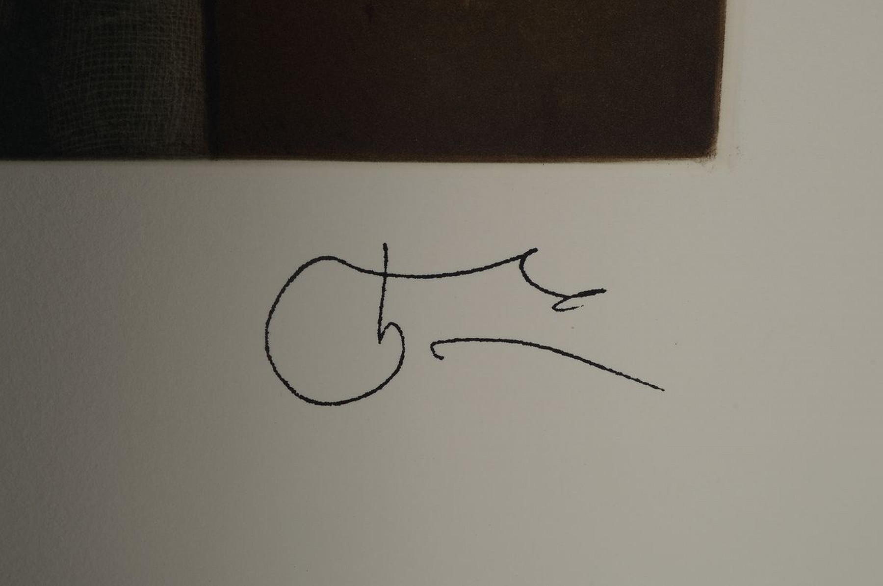 Detail a: Willi Kissmer, 1951-2018, Radierung, Akt im Rock, re. u. Stempelsignatur, auf der Rückseite mit Nachlassstempel von Willi Kissmer, Platte 58x32,5 cm