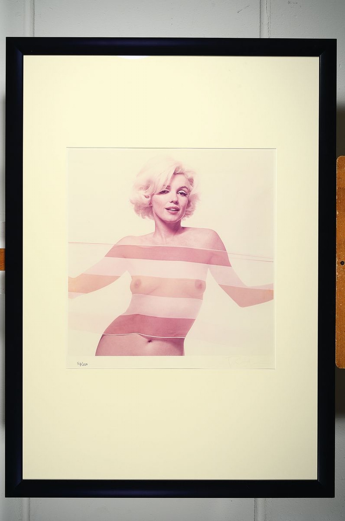 Detail k: Bert Stern, geb. 1926 Brooklyn - New York 2013, C-Print auf Fotopapier, Marilyn, num. 93/250, aus der Last-Sitting-Mappe, leichte Gebrauchsspuren, ...