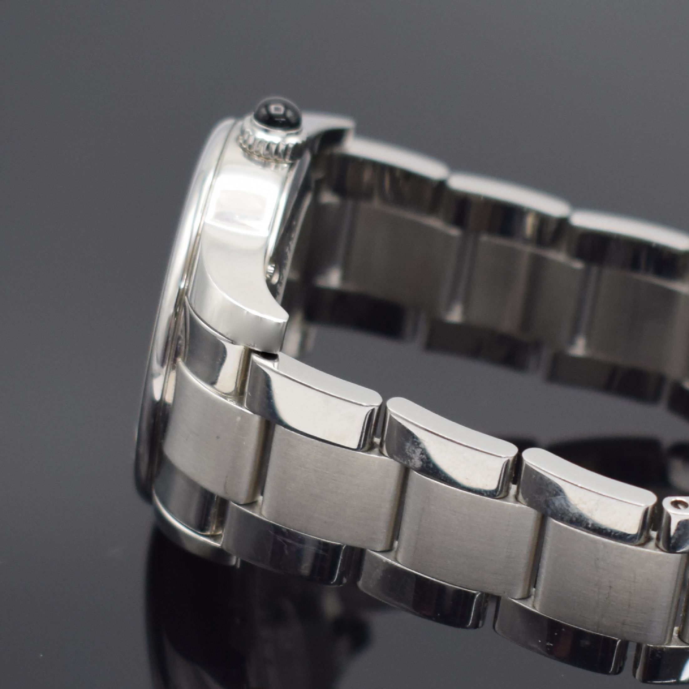Detail c: UNION GLASHÜTTE/SA Seris Damenarmbanduhr in Stahl, Deutschland um 2015, Automatik, Ref. D004.228 A, beids. vergl. Geh., Boden 4-fach verschr., orig. ...