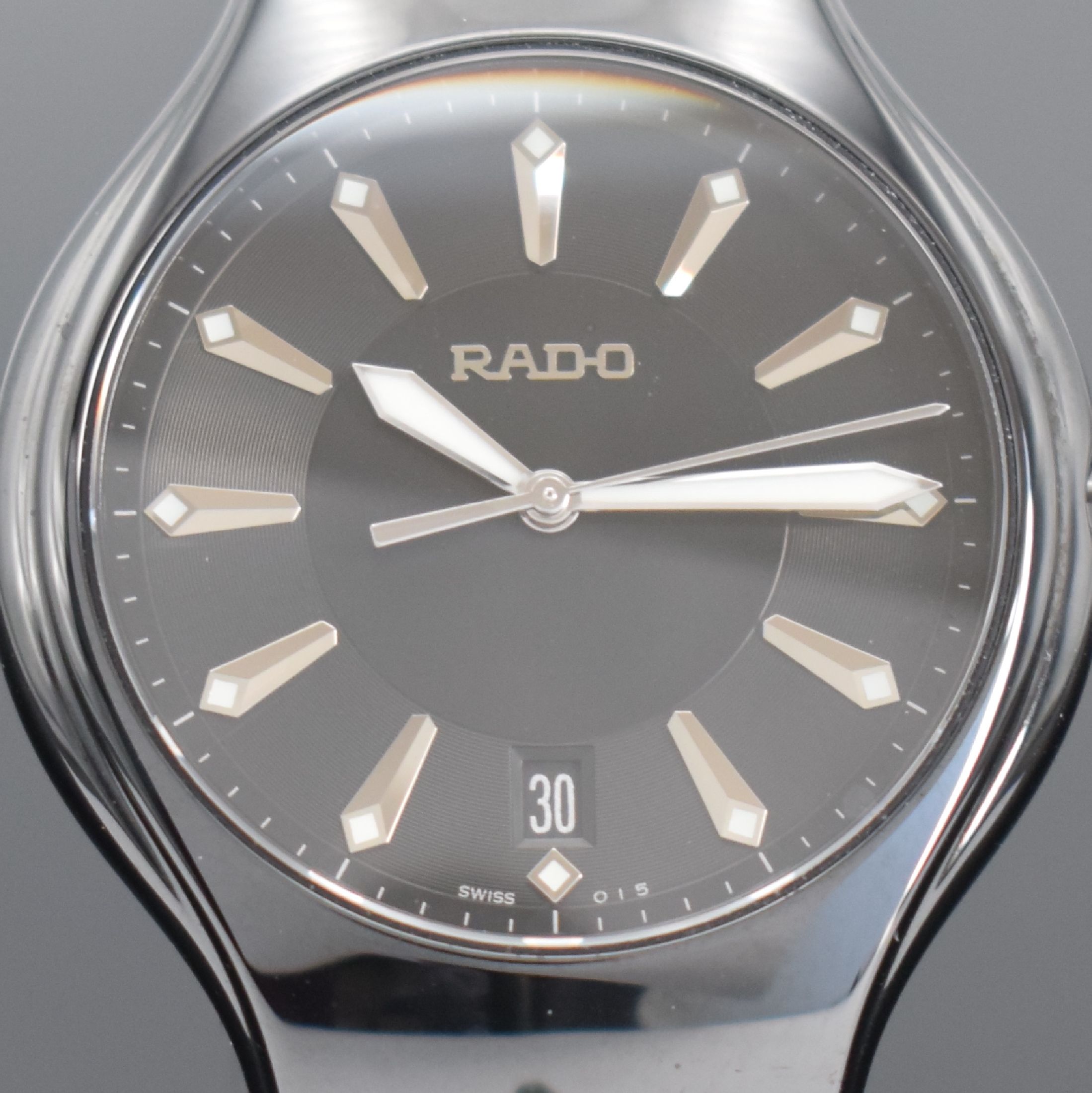 Detail a: RADO Diastar Armbanduhr in Keramik, Schweiz um 2010, quarz, Ref. 115.0653.3, Boden 4-fach verschr., Gliederband m. dopp. Faltschl., schwarzes ...