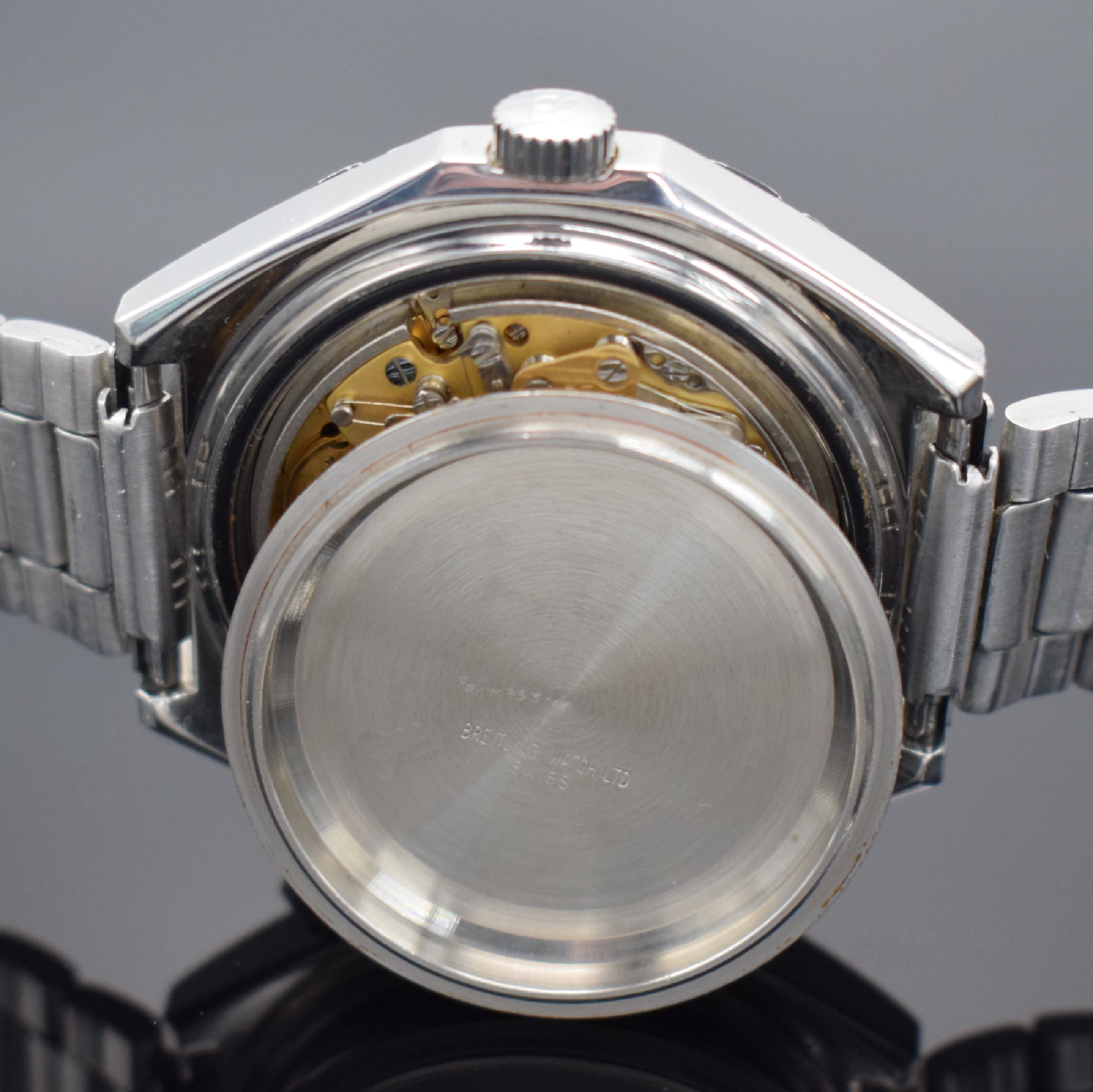 Detail e: BREITLING Cosmonaute Chrono-Matic Herrenchronograph Referenz 1809, Schweiz um 1969, Automatik, Edelstahlgeh. inkl. neutr. Gliederband m. Faltschl., ...