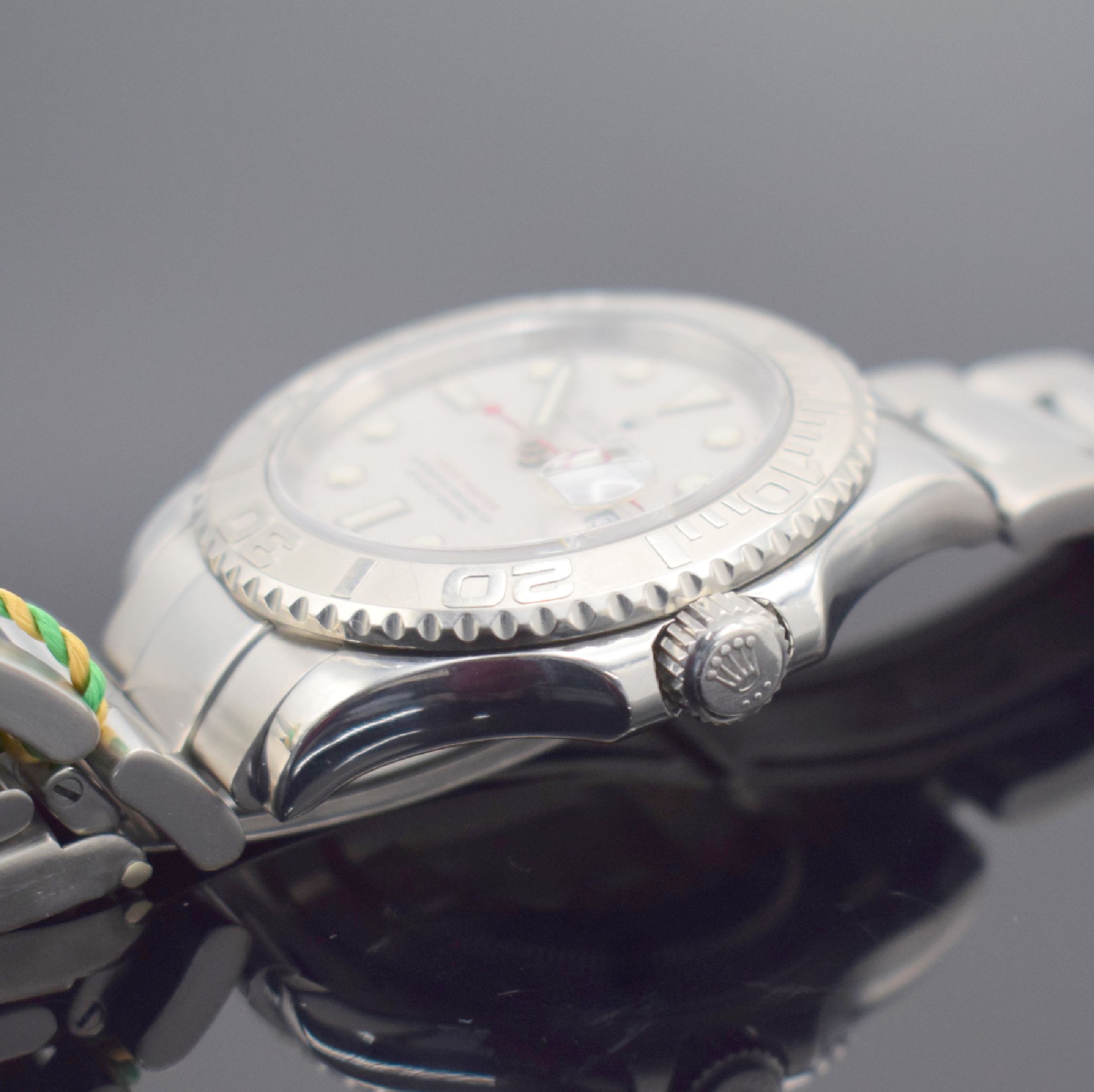 Detail d: ROLEX Herrenarmbanduhr Oyster Perpetual Date Yacht-Master Referenz 16622, Automatik, K- Serie, Chronometer der Superlative in Edelstahl/Platin ...