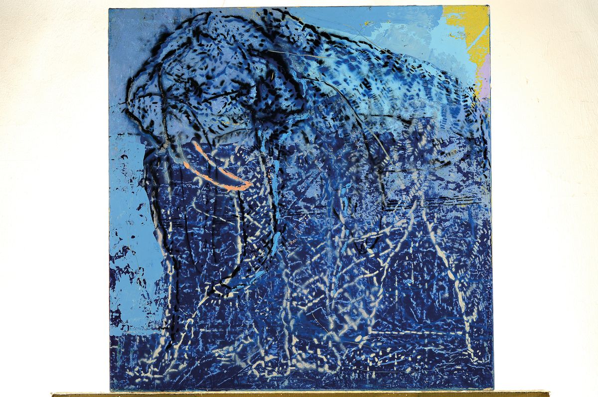Detail k: Wolf Pehlke, 1955 - 2013, Elefant in Blau, Acryl/Lwd, unsigniert, wurde jedoch direkt vom Künstler erworben, ca. 60 x 60 cm