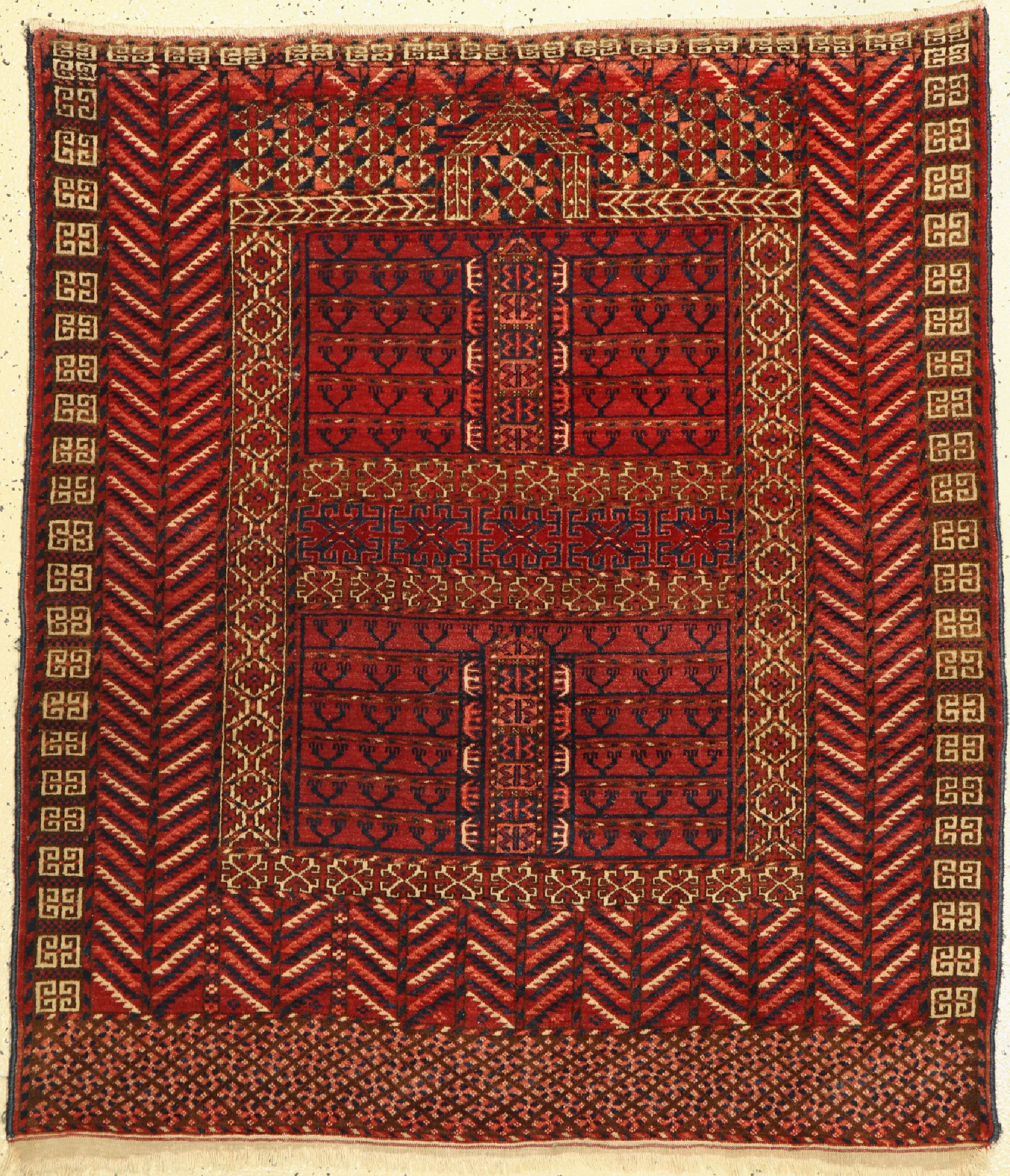 Antiker Tekke Engsi, Turkmenistan, 19. Jhd,Wolle auf Wolle, ca. 130 x 117 cm, EHZ:(Sehr guter Zustand)