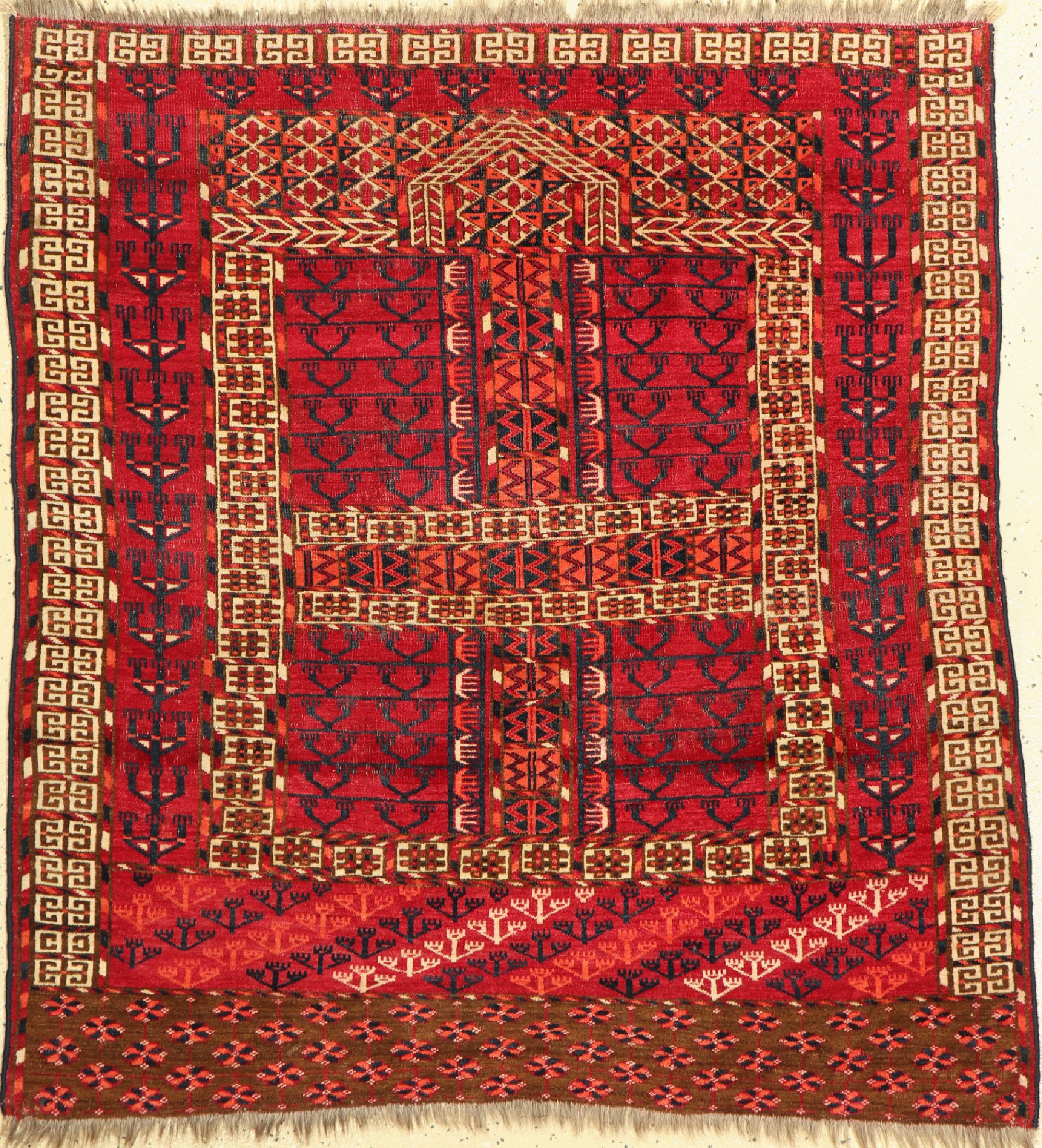 Antiker Tekke Engsi, Turkmenistan, 19. Jhd,Wolle auf Wolle, ca. 130 x 122 cm, EHZ:(Guter Zustand)