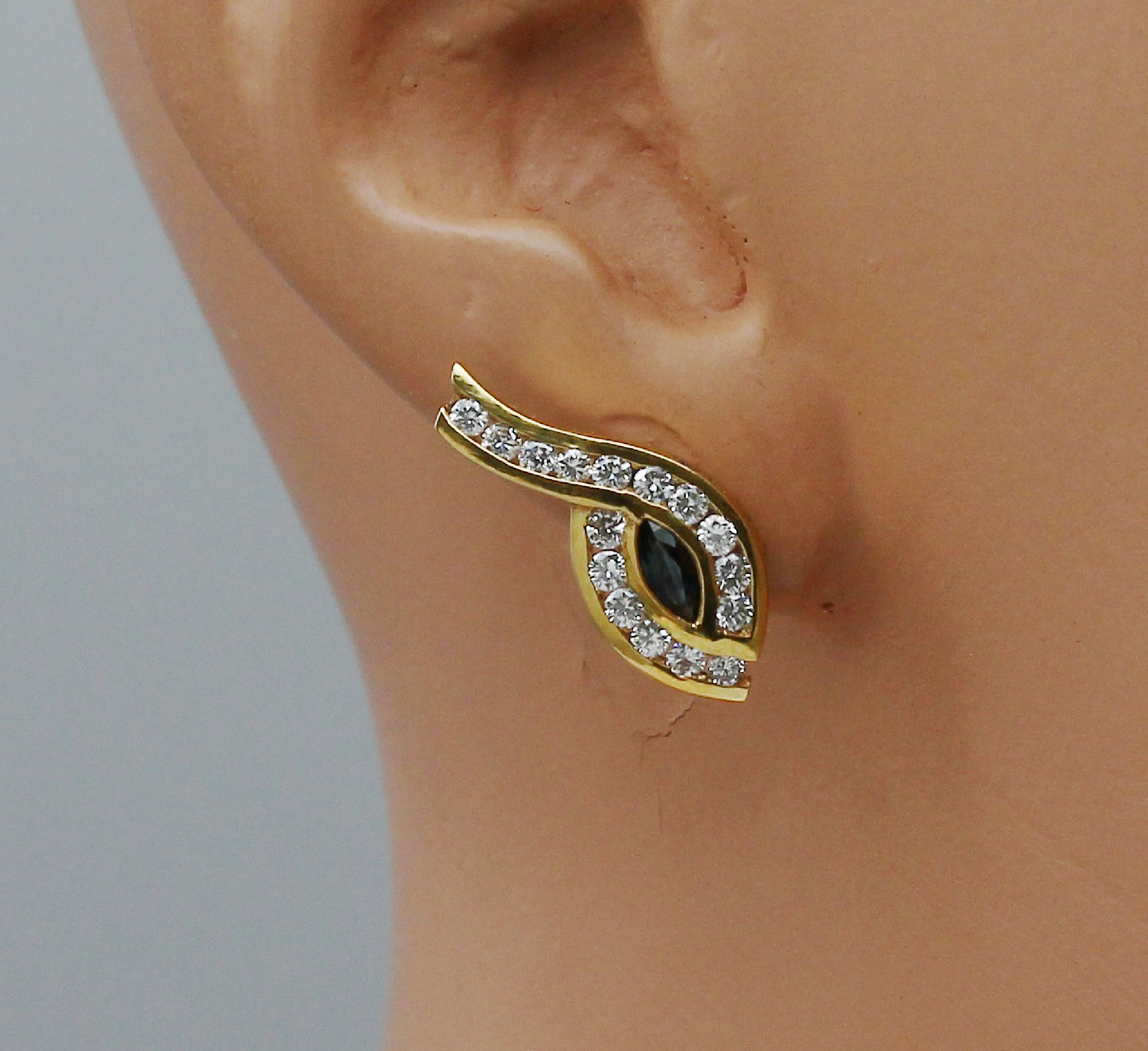 Detail a: Paar 18 kt Gold Brillant-Saphir-Ohrstecker, GG 750/000, 2 Saphir-Navettes zus. ca. 0.43 ct, 32 Brillanten zus. ca. 0.65 ct Weiß/si, total ca. 5.3 g