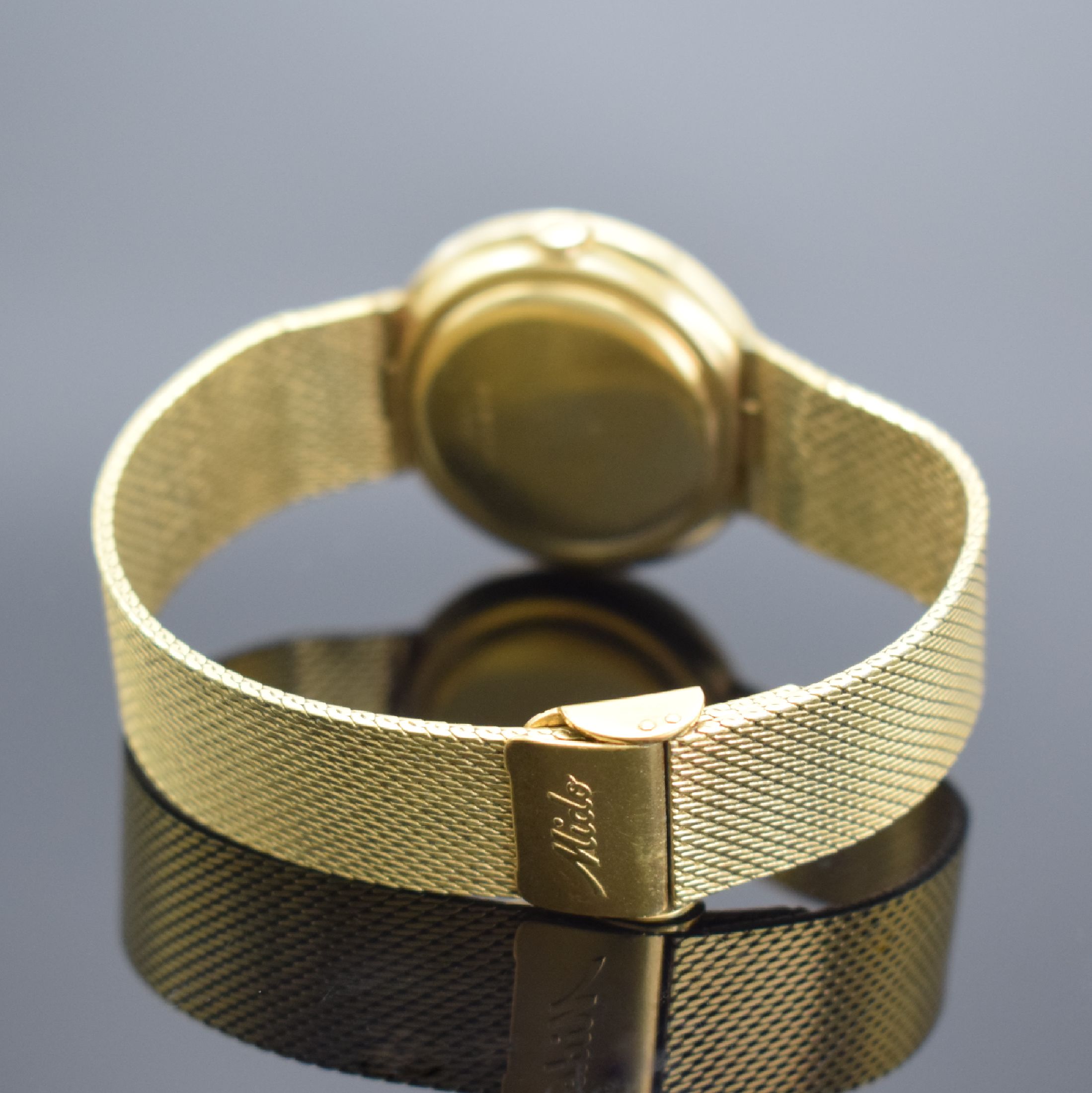 Detail b: MIDO Ocean Star Powerwind vergoldete Armbanduhr, Schweiz um 1970, Automatik, 40- Micron-Monocoque Geh., integr. Milanaiseband, silb. Zifferbl., ...