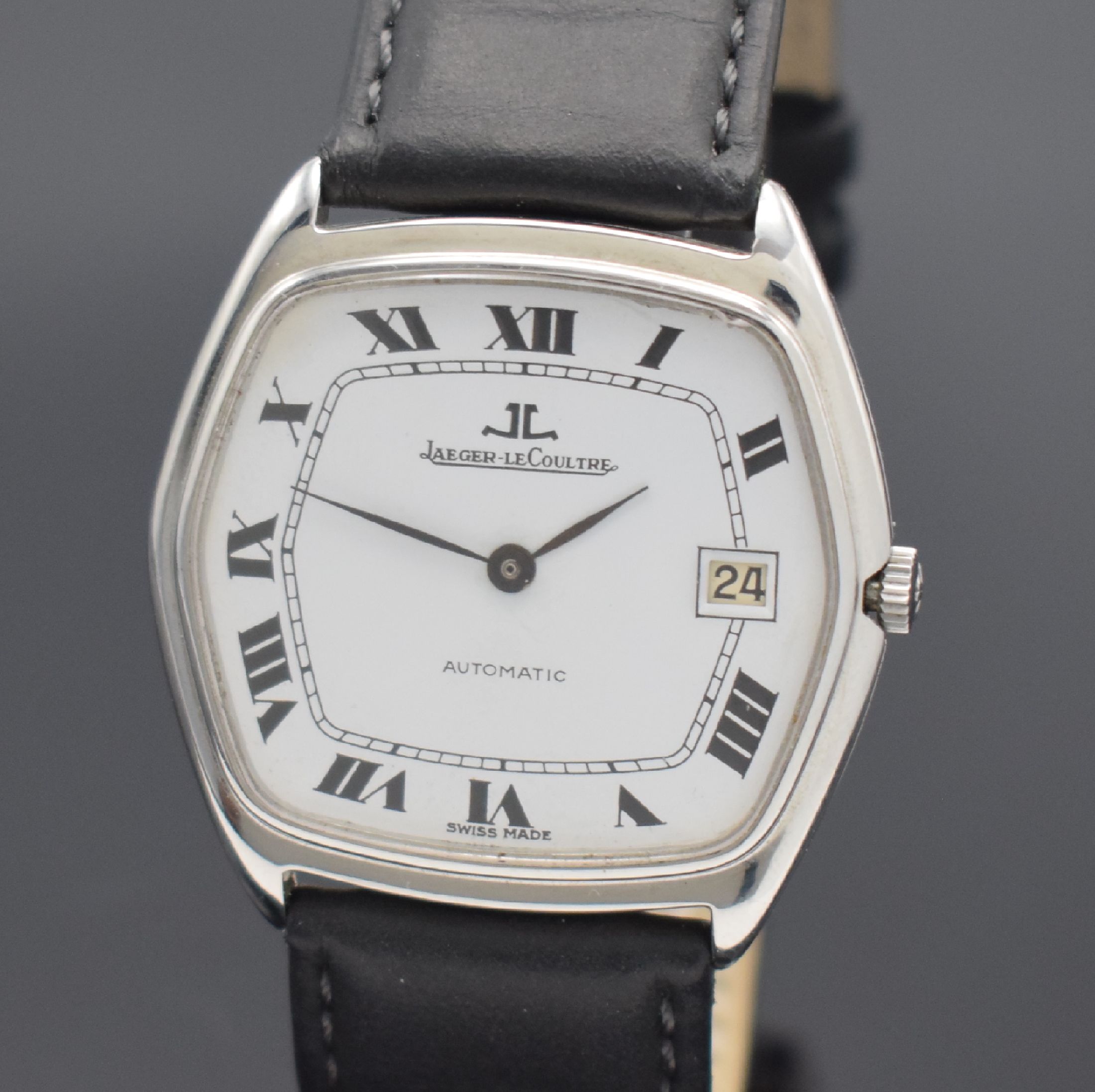 Detail a: Jaeger-LeCoultre elegante Herrenarmbanduhr in Stahl, Schweiz um 1975, Automatik, 4-fach verschr. 6-eckiges Geh. Ref. 5000 42, weißes Zifferbl. m. ...