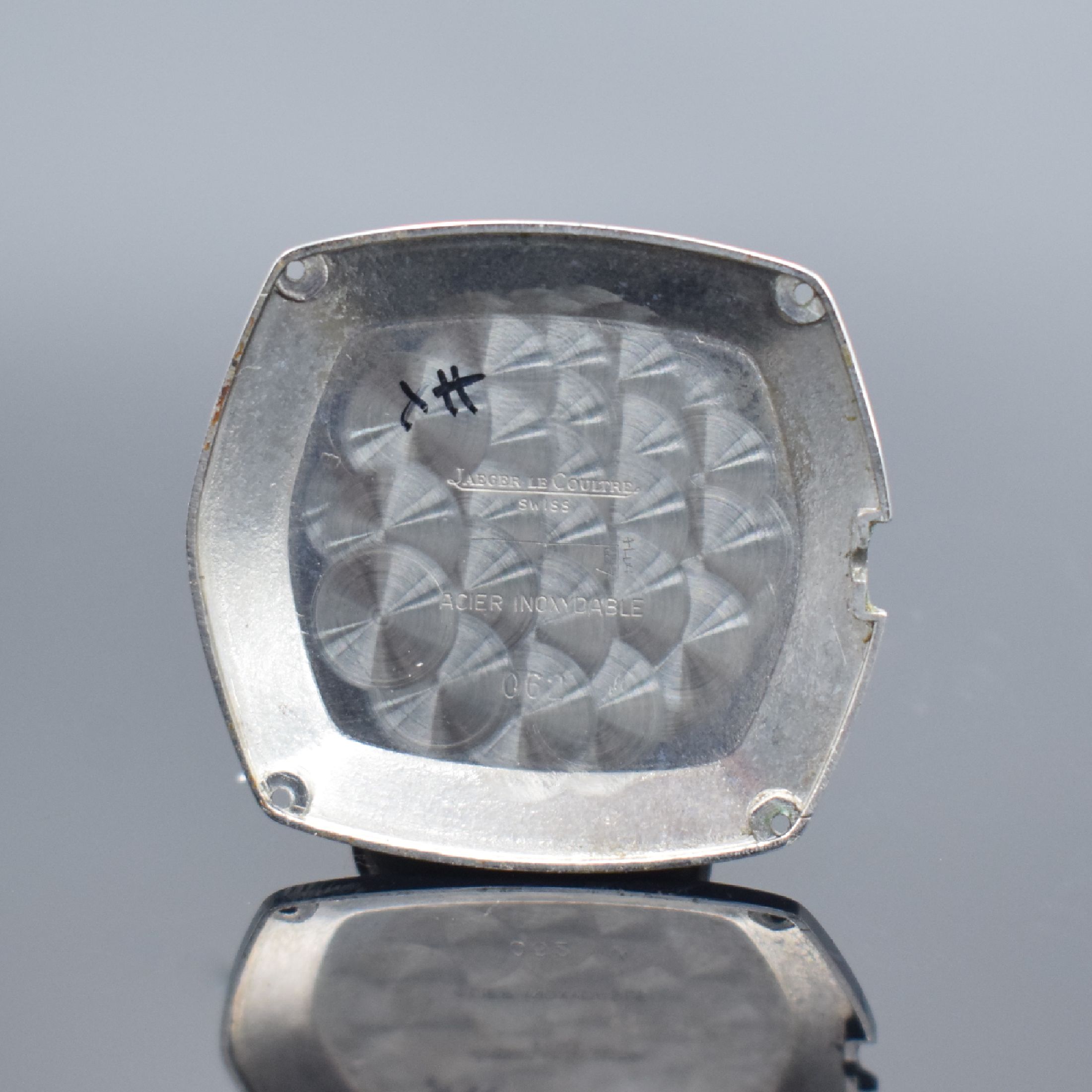 Detail g: Jaeger-LeCoultre elegante Herrenarmbanduhr in Stahl, Schweiz um 1975, Automatik, 4-fach verschr. 6-eckiges Geh. Ref. 5000 42, weißes Zifferbl. m. ...
