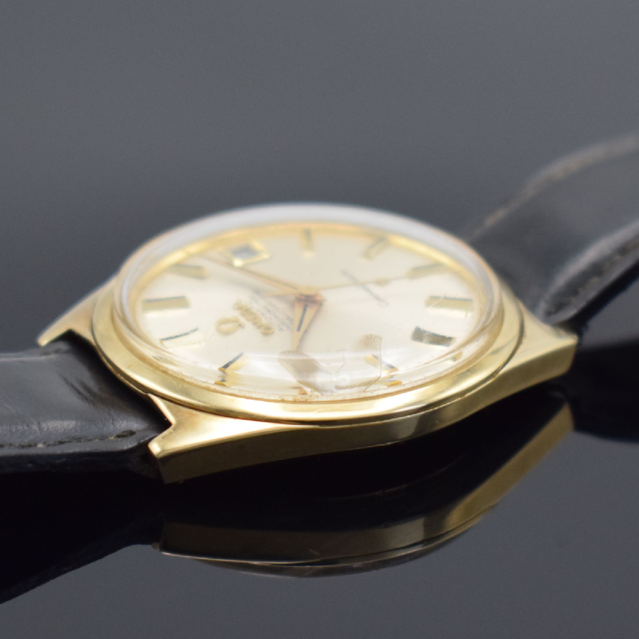 Detail b: OMEGA Constellation Referenz 168015 Armbanduhrin GG 585/000, Schweiz um 1968, Automatik, Monocoque-Geh. m. Sternwarten-Symbol auf d. Boden, orig. ...