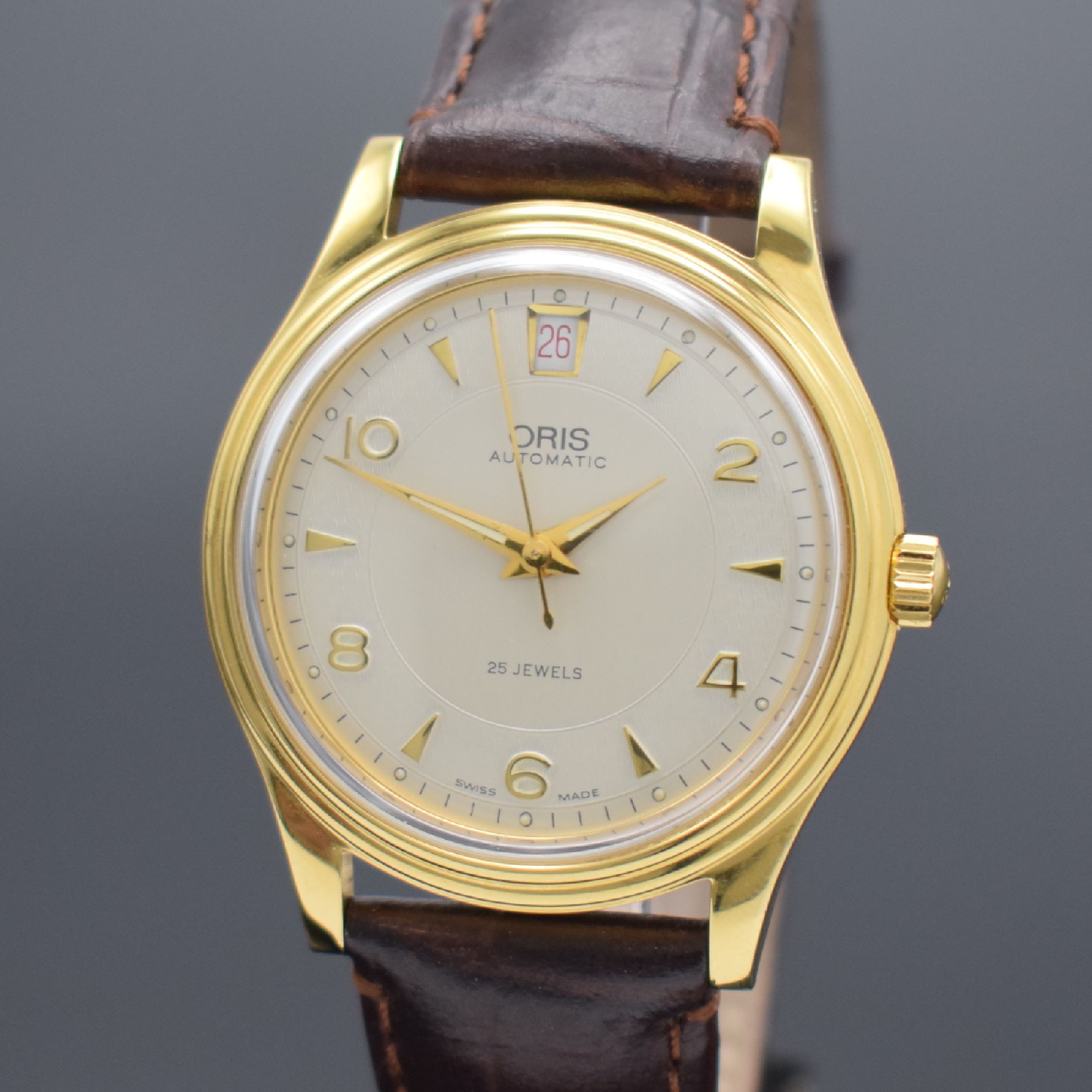 Detail a: ORIS Armbanduhr in Stahl/vergoldet, Schweiz um 1995, Automatik, beids. vergl. Geh., Boden verschr., orig. Lederband m. verg. Stiftschl., silb. ...