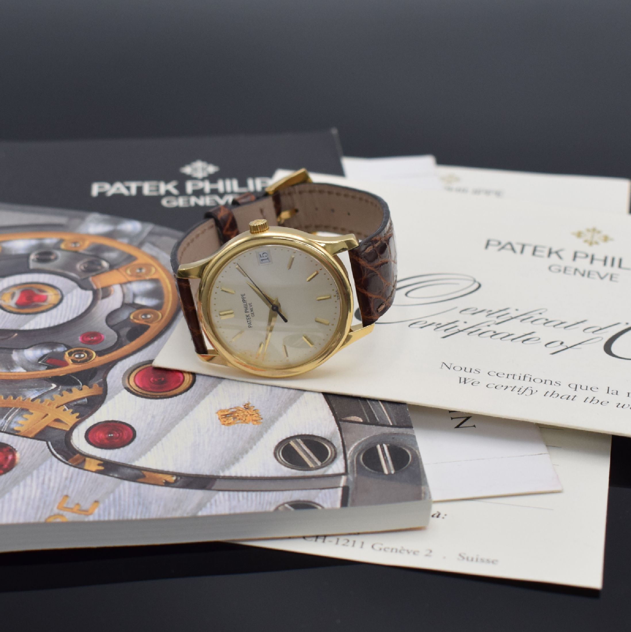 Detail h: PATEK PHILIPPE Calatrava Ref. 3998J in GG 750/000, Schweiz lt. orig. Zertifikat verk. 1999, Automatik, 2-tlg. Geh., Boden verschr., orig. Lederband ...
