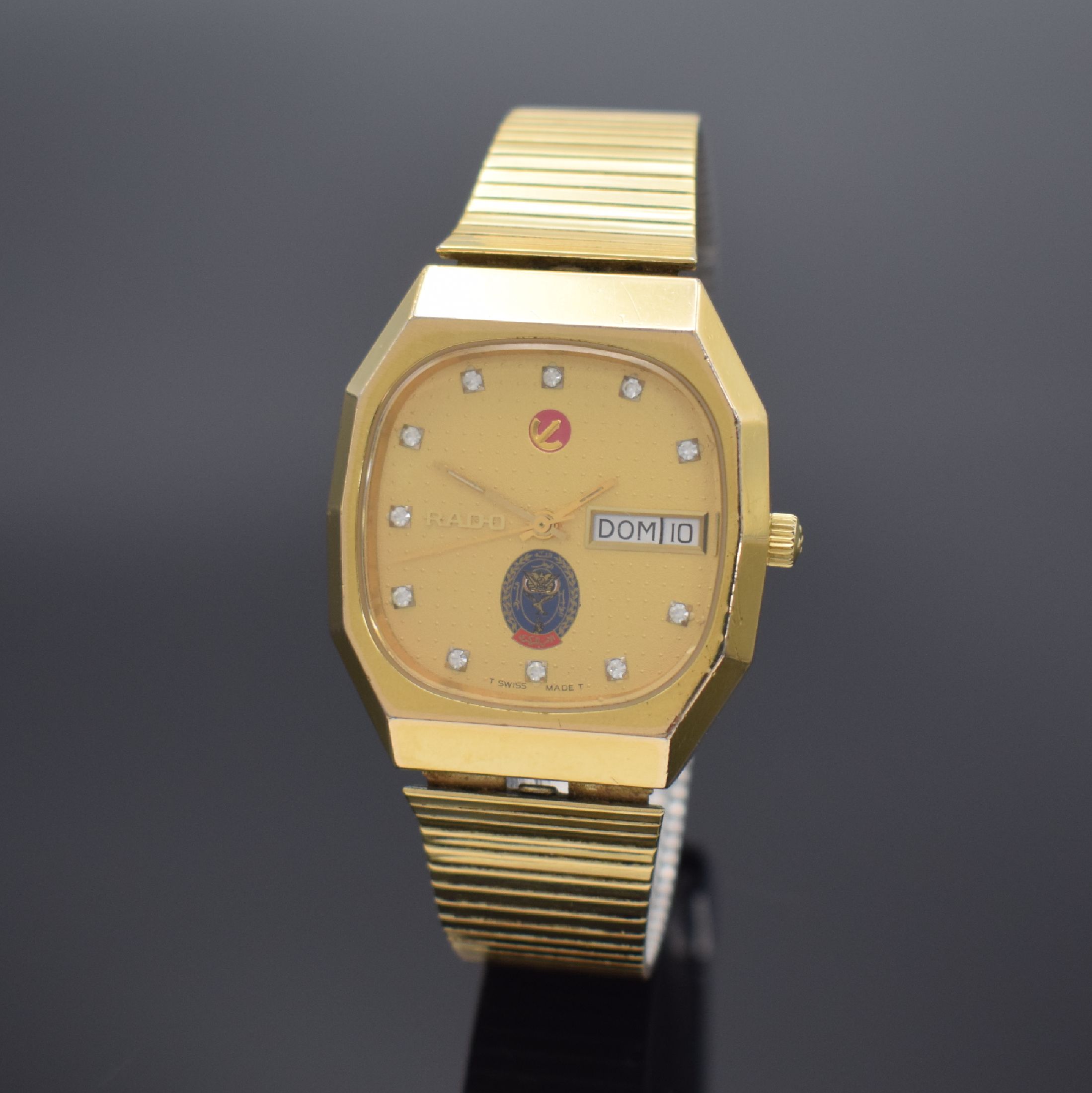 Detail e: RADO 2 vergoldete Armbanduhren, Schweiz um 1960/1975, Automatik, 1. Starliner, Stahlboden m. Bajonette-Verschluß, silb. Zifferbl., Datum b. 3, vern. ...