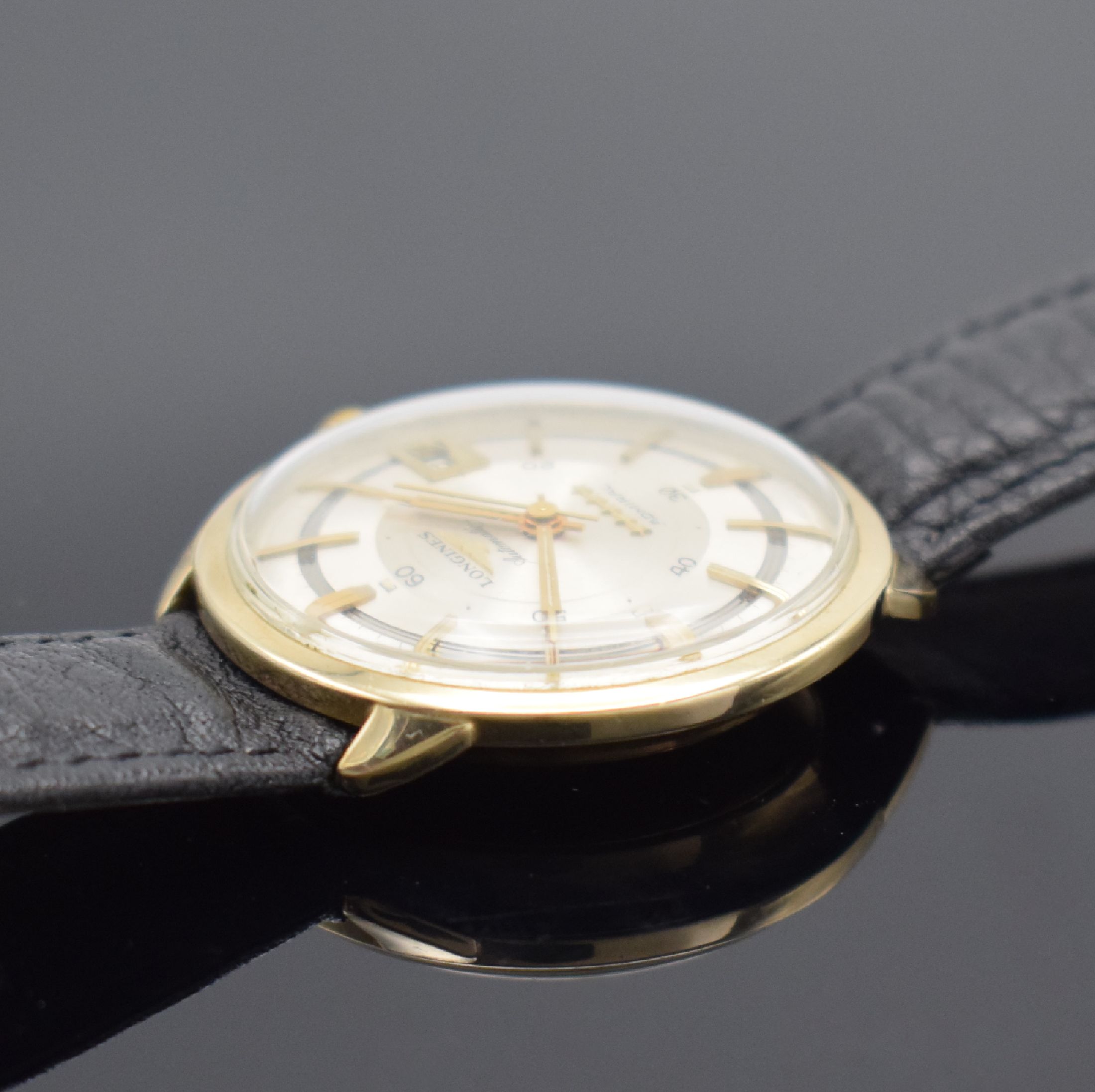 Detail b: LONGINES Admiral Armbanduhr in 10 k Gold filled, Schweiz / USA um 1965, Automatik, Monocoque-Geh., ausgefallenes silb. Duoton- Zifferbl., aufges. ...