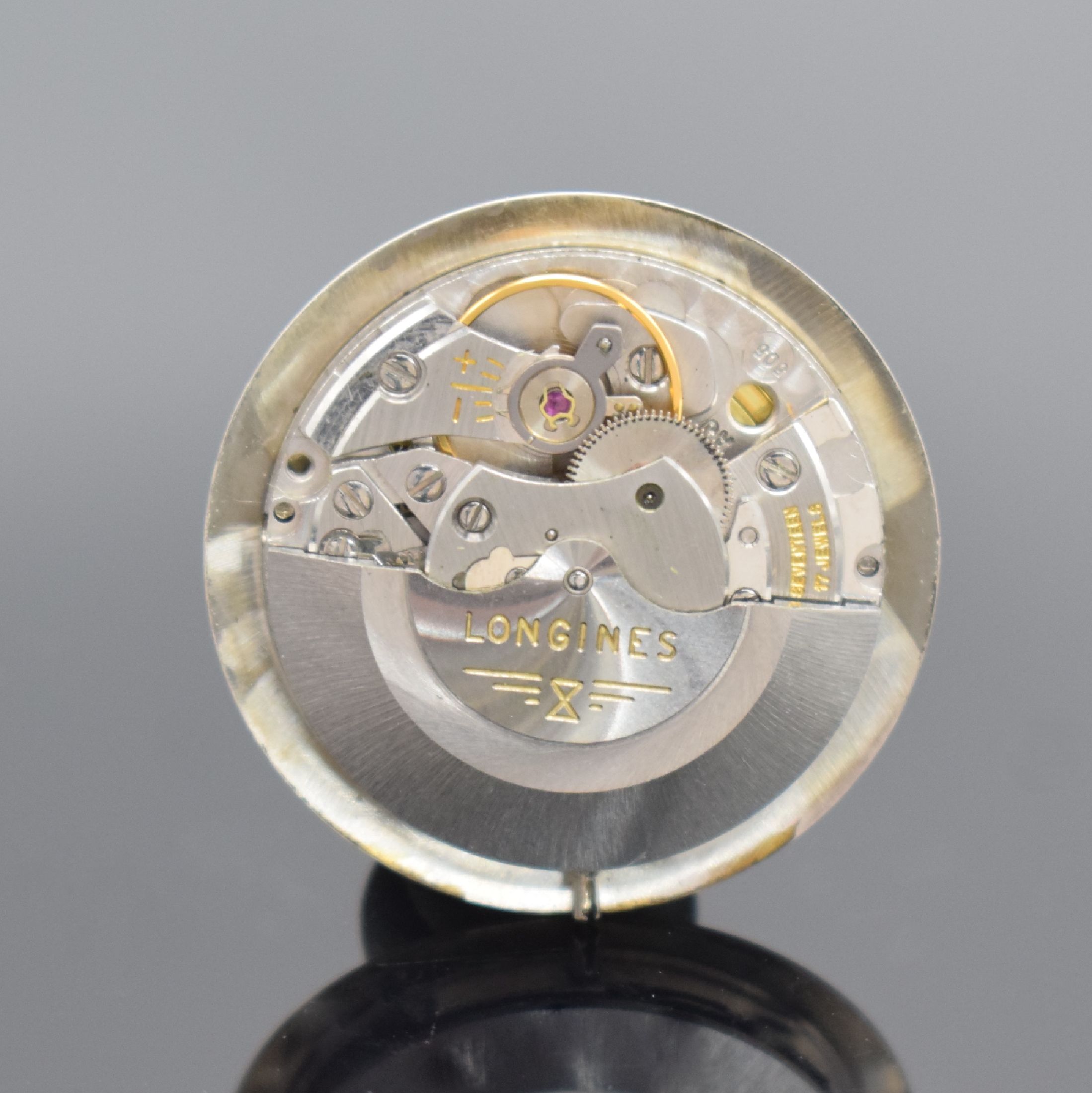 Detail f: LONGINES Admiral Armbanduhr in 10 k Gold filled, Schweiz / USA um 1965, Automatik, Monocoque-Geh., ausgefallenes silb. Duoton- Zifferbl., aufges. ...