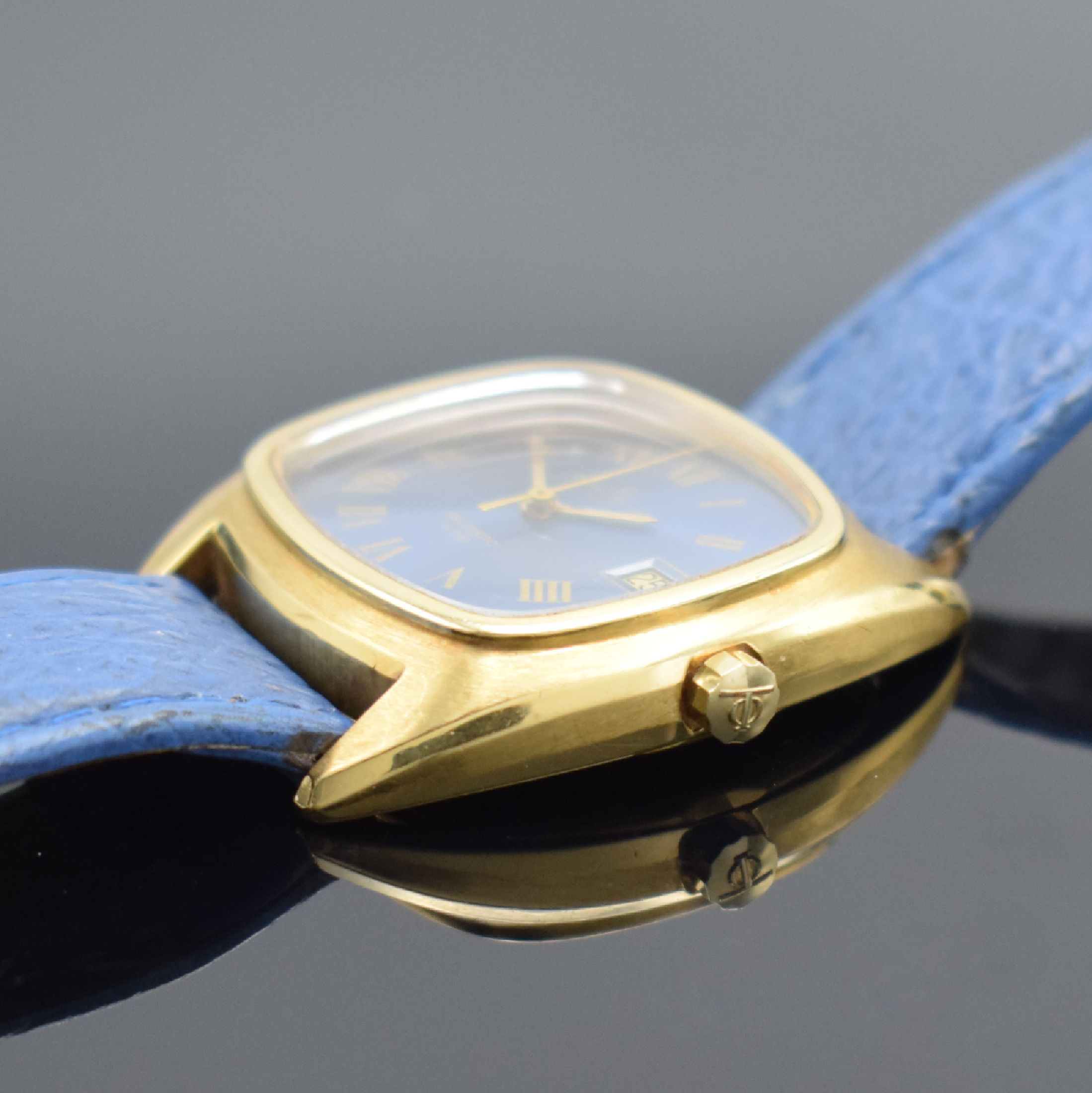 Detail c: BAUME & MERCIER Baumatic 36000 Armbanduhr in GG 750/000, Schweiz um 1975, Automatik, 4- fach verschr. Geh., blaues Zifferbl. m. gold. röm. Zahlen, ...
