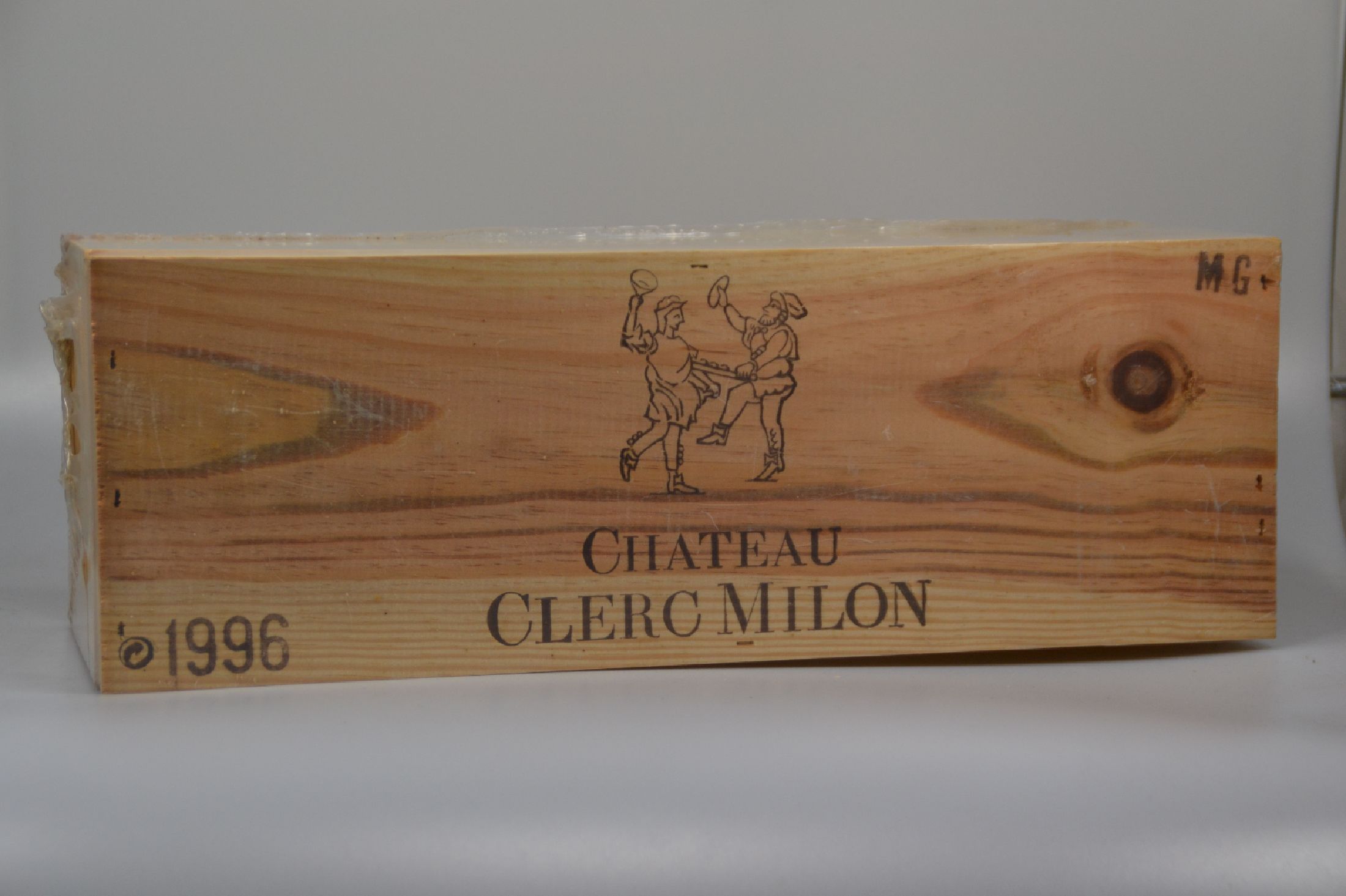 Eine Magnumflasche 1996 Chateau Clerc Milon, Paulliac, Baronne Philippine de Rothschild, Grand Cru Classe, 1.5 l, in orig. Holzbox, 90 Parker-Punkte