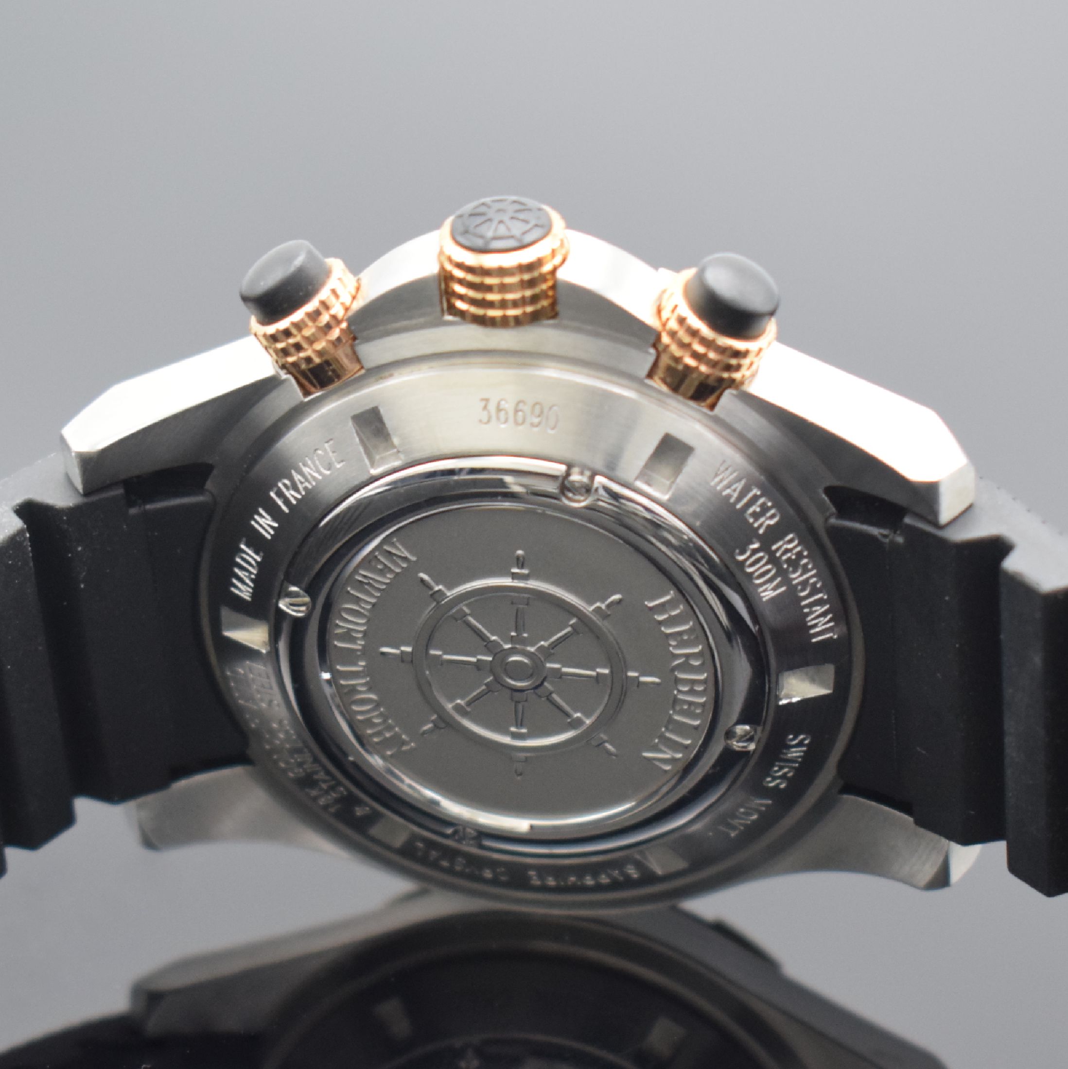 Detail d: MICHEL HERBELIN Armbandchronograph Newport Trophy Referenz 36690, Schweiz um 2015, z. T. verg. Edelstahlgeh. inkl. orig. Kautschukband m. dopp. ...