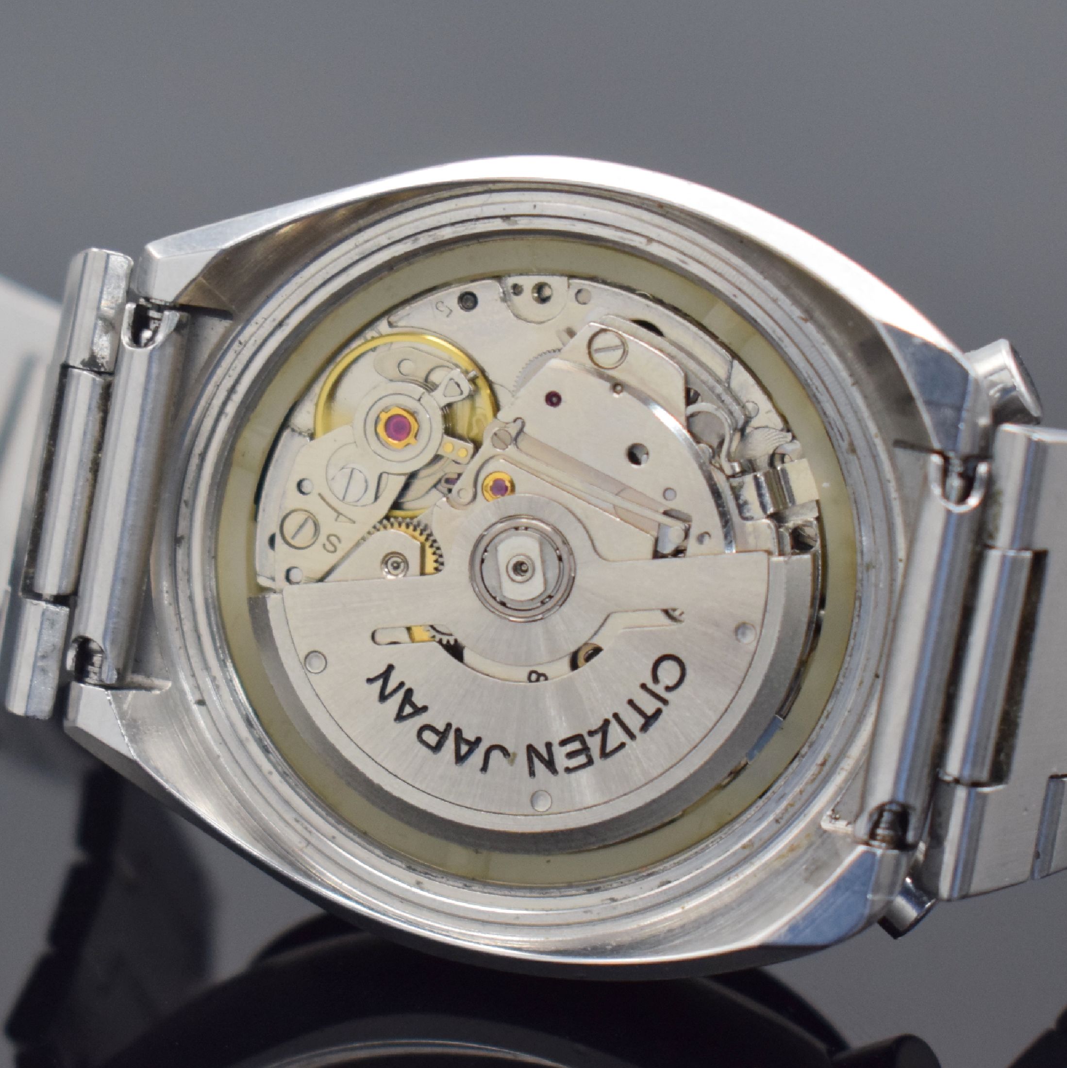 Detail f: CITIZEN Armbandchronograph mit Fly-Back sog. Bullhead, Japan um 1970, Automatik, Ref. 4- 901177 Y, Stahl-Geh., Boden geschr., orig. Krone, orig. ...
