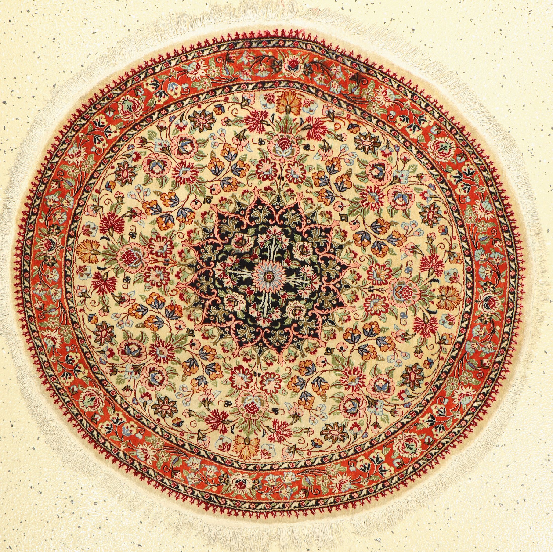 Ghom Seide rund, Persien, ca. 50 Jahre, reine Naturseide, ca. 100 cm, EHZ: 2, (leicht verfärbt)