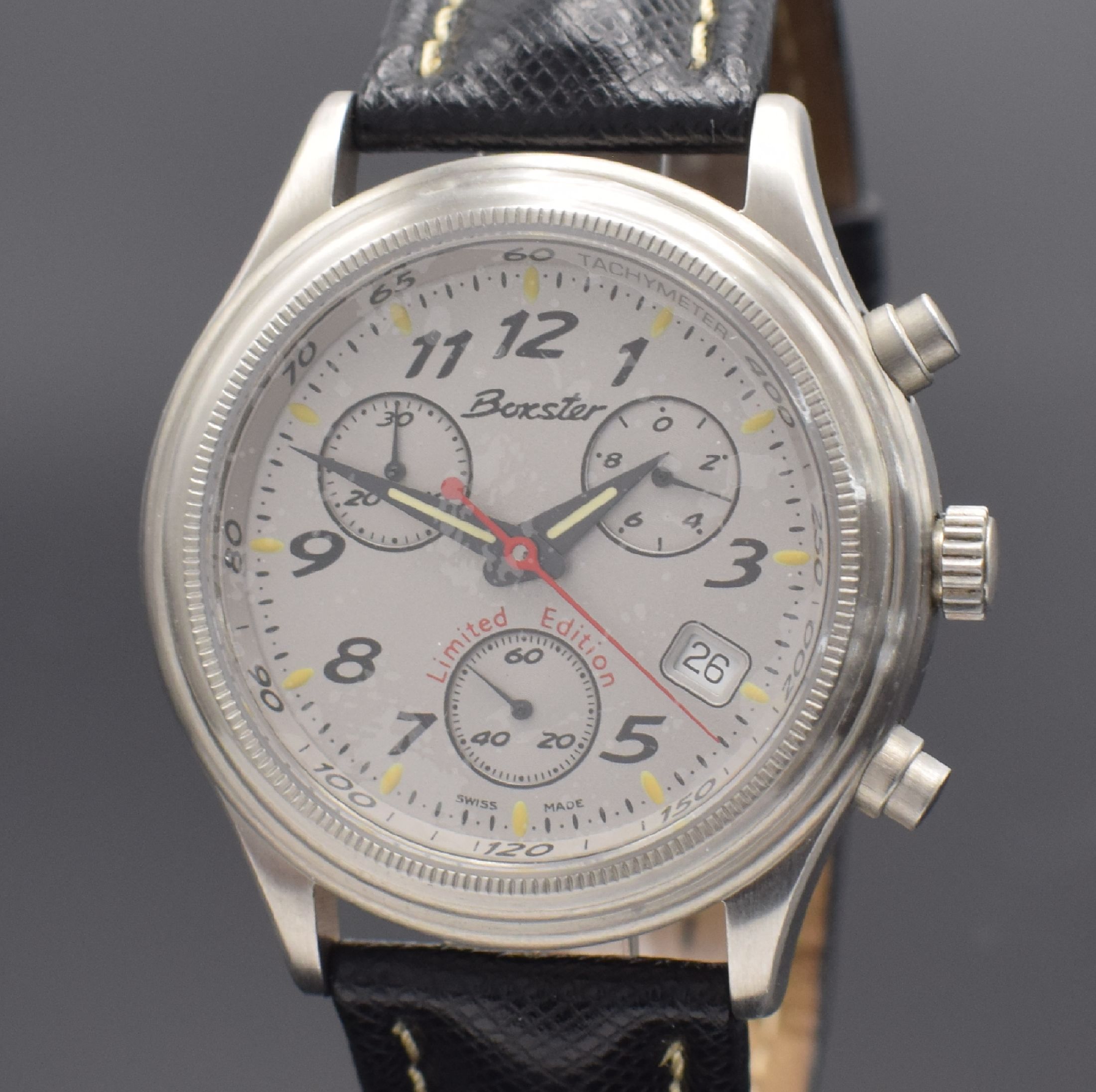 Detail a: BOXSTER nahezu neuwertiger, limitierter Armbandchronograph in Stahl, auf 986 Stück limitiertes Sondermodell in Edelstahl inkl. orig. Lederband m. ...