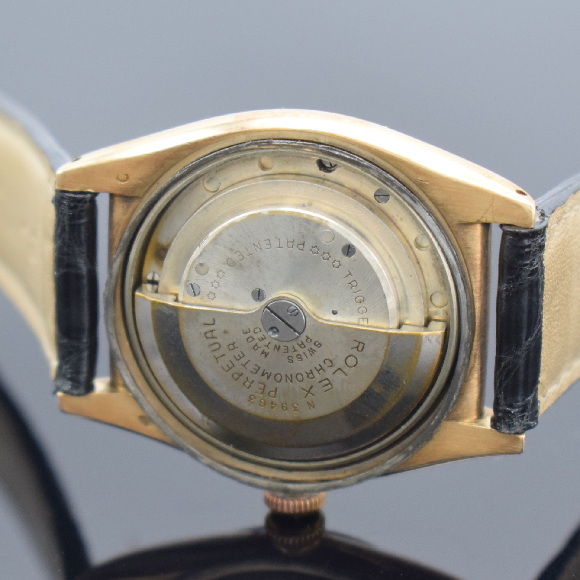 Detail g: ROLEX Bubble Back Chronometer Herrenarmbanduhrin RoseG 585/000 Referenz 3131, Schweiz um 1946, Automatik, verschr. Geh. m. glatter Lünette, verschr. ...