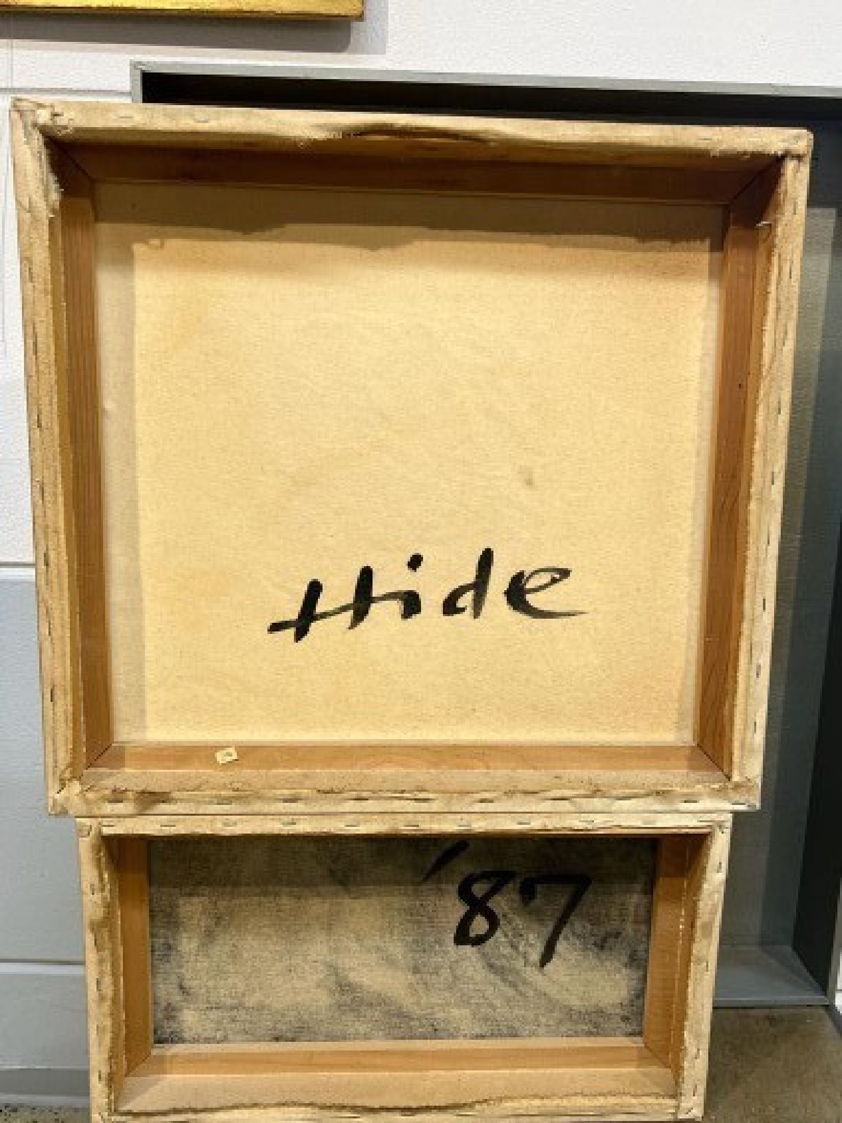 Detail d: Hide Nasu, geb. 1950 Yono/Japan, Studium an der Waseda Universität Tokyo, an der Kunstakademie Stuttgart u. an der StädelschuleFrankfurt a.M., ...