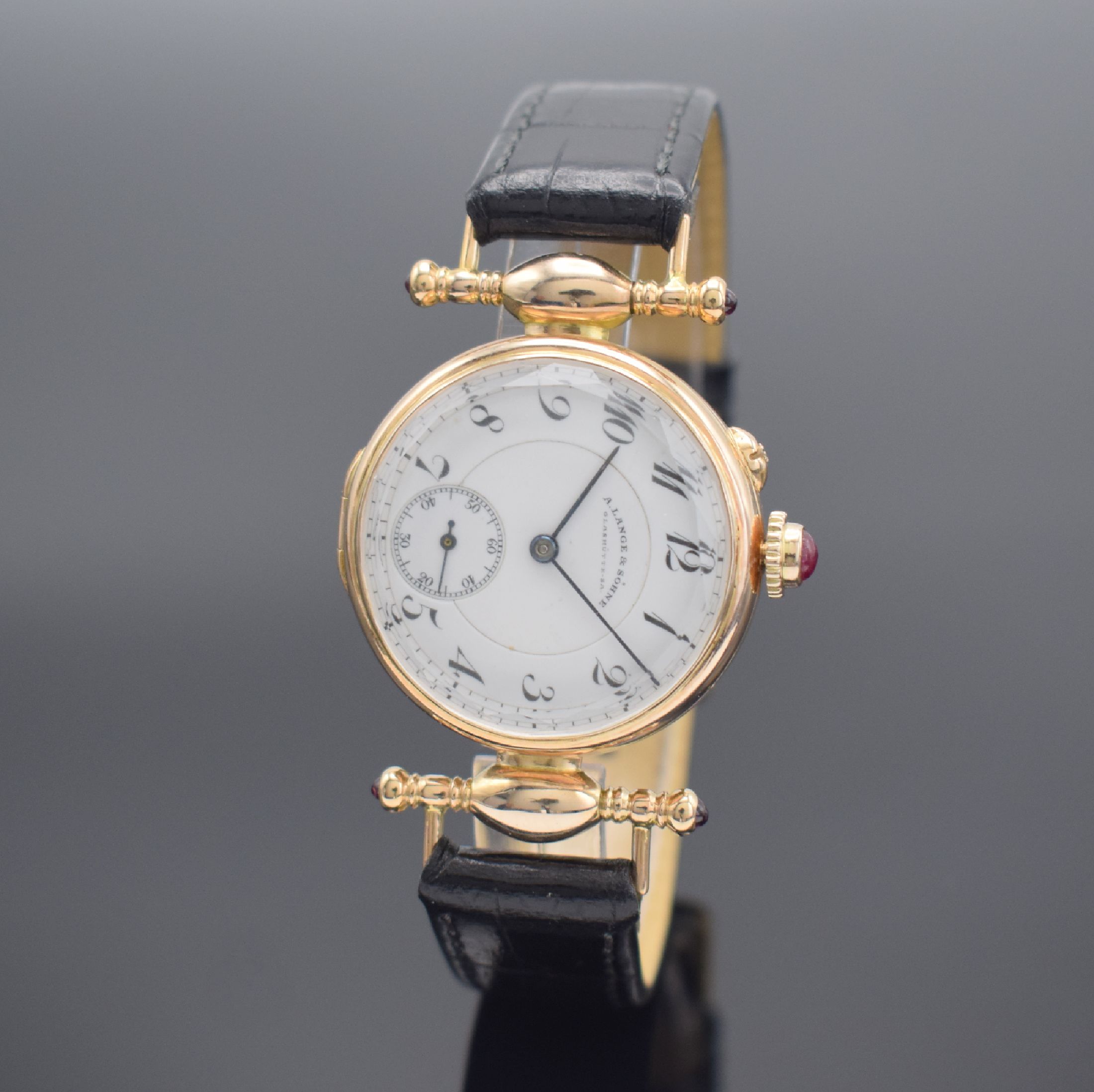 Detail b: A. LANGE & SÖHNE Taschenuhrwerk Nr. 62753 im neutralen RG 585/000 Gehäuse, Werk Deutschland um 1910, neutr. Scharniergeh. m. bewegl. Bandanst., ...