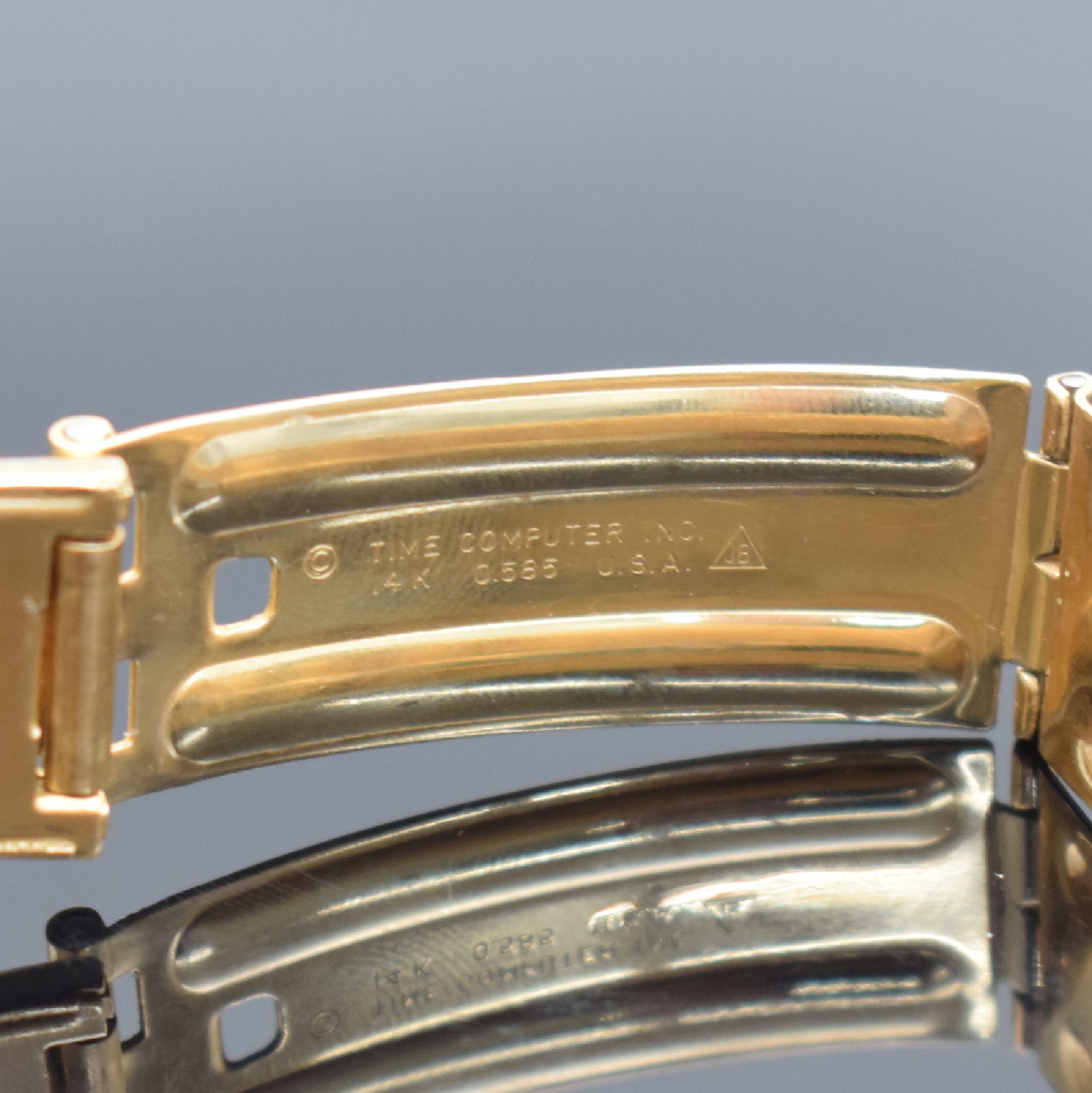 Detail d: PULSAR P4 LED Time Computer / TIFFANY & CO sehr seltene LED Armbanduhr in GG 585/000, USA um 1975, quarz, Geh. an orig. Goldband m. Faltschl. in GG ...