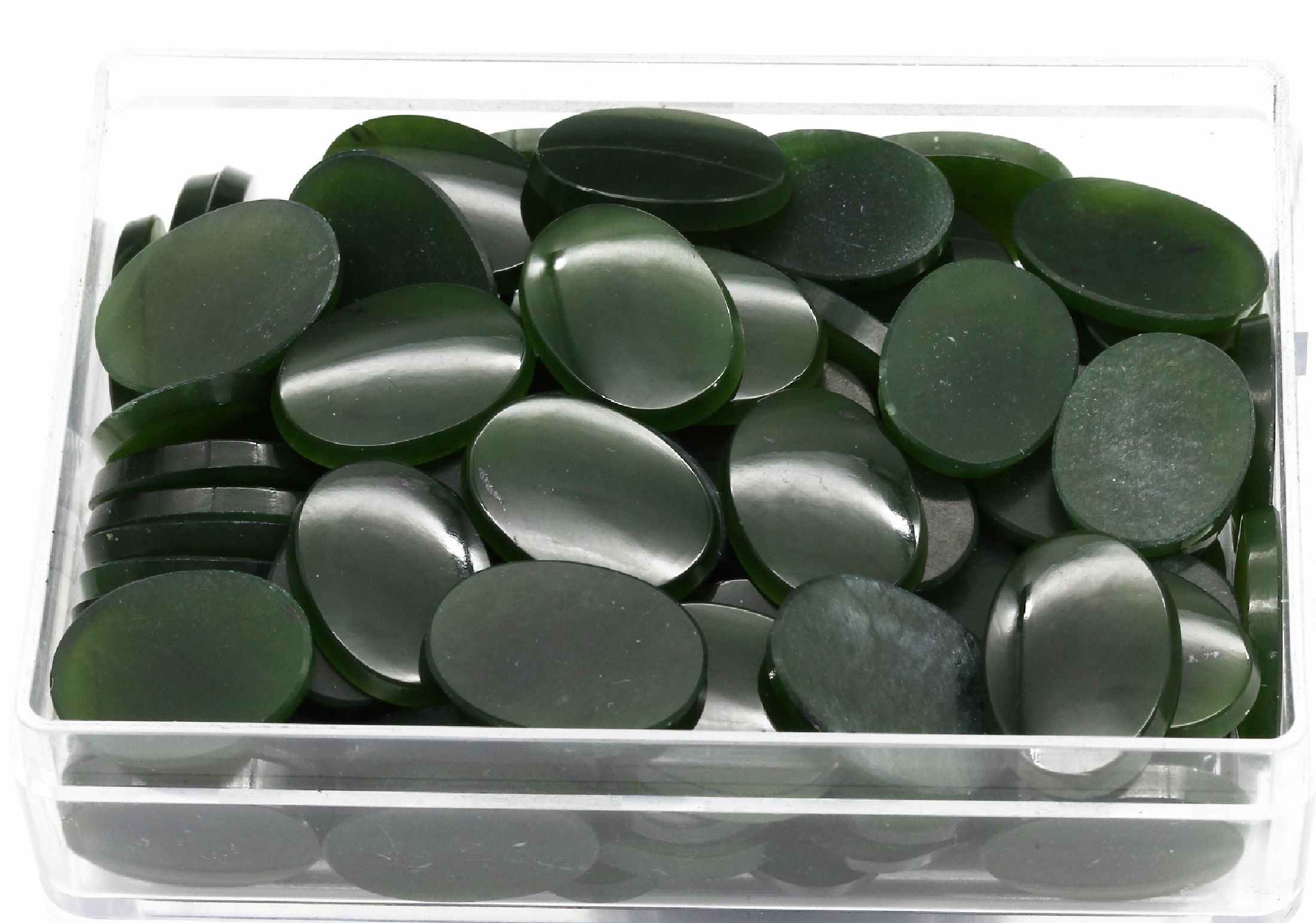 Detail a: Lot lose Jade, ca. 690 ct, ovale Platten inversch. Größen, reichhaltiges lot, aus Geschäftsauflösung