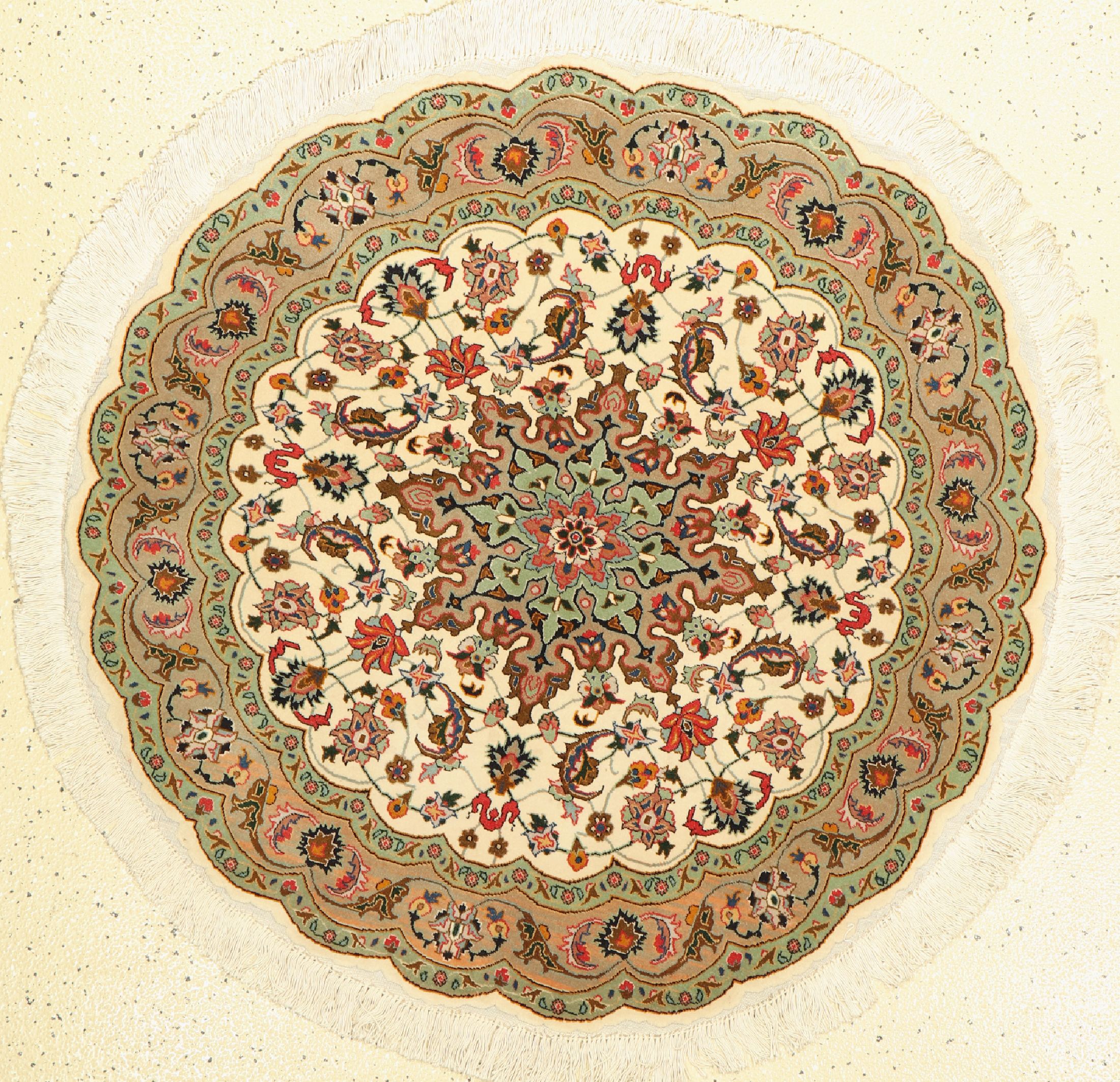 Täbriz fein rund, Persien, ca. 40 Jahre, Korkwolle mit Seide, ca, 105 cm, gereinigt, EHZ: 2