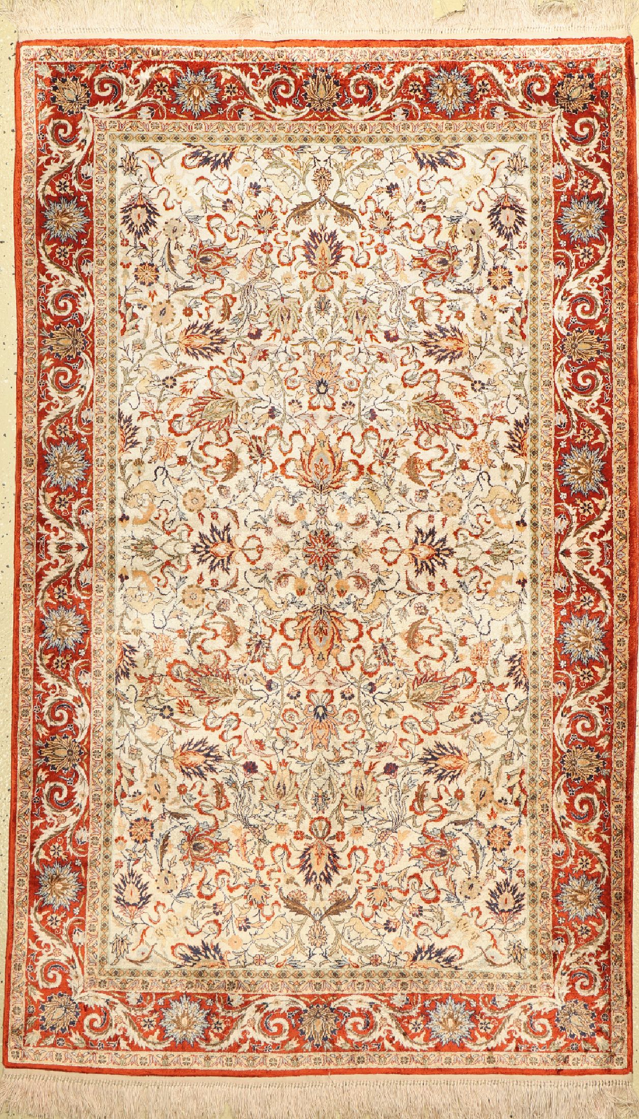 Hereke Seide fein, China, ca. 50 Jahre, reine Naturseide, ca. 155 x 95 cm, ca. 1,0 Mio. Kn/qm, EHZ: 2