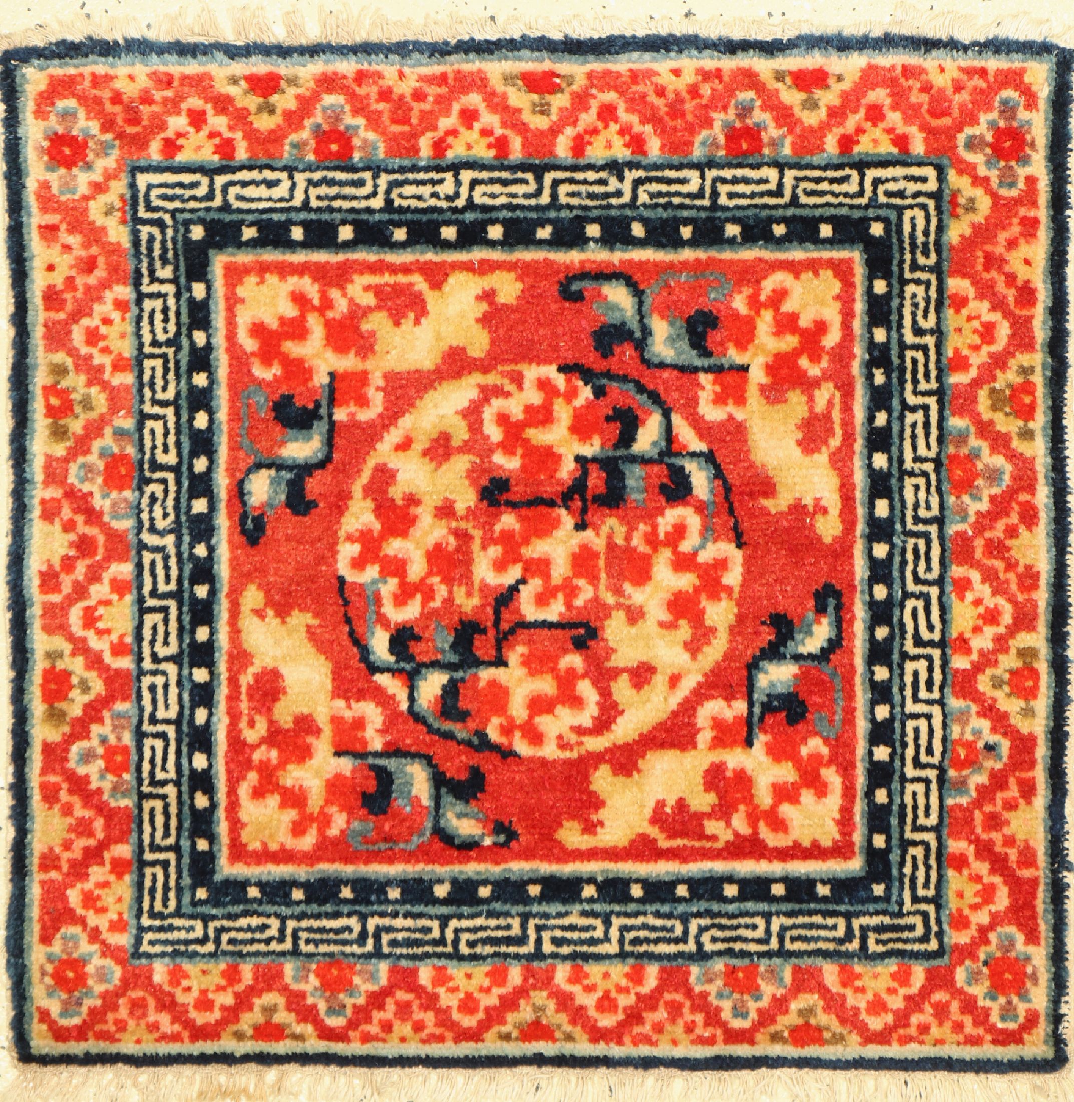Ning-Hsia(Sitzbankteppich), China, 19.Jhd, Wolle auf Baumwolle, ca. 60 x 64 cm, EHZ: 2