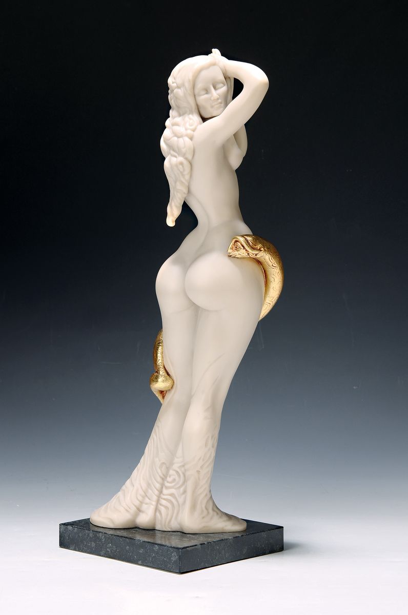 Ernst Fuchs, 1930-2015, Frau Lot, Kunstguß teilvergoldet, signiert, num. 180/500, Steinplinthe, H. ca. 42cm