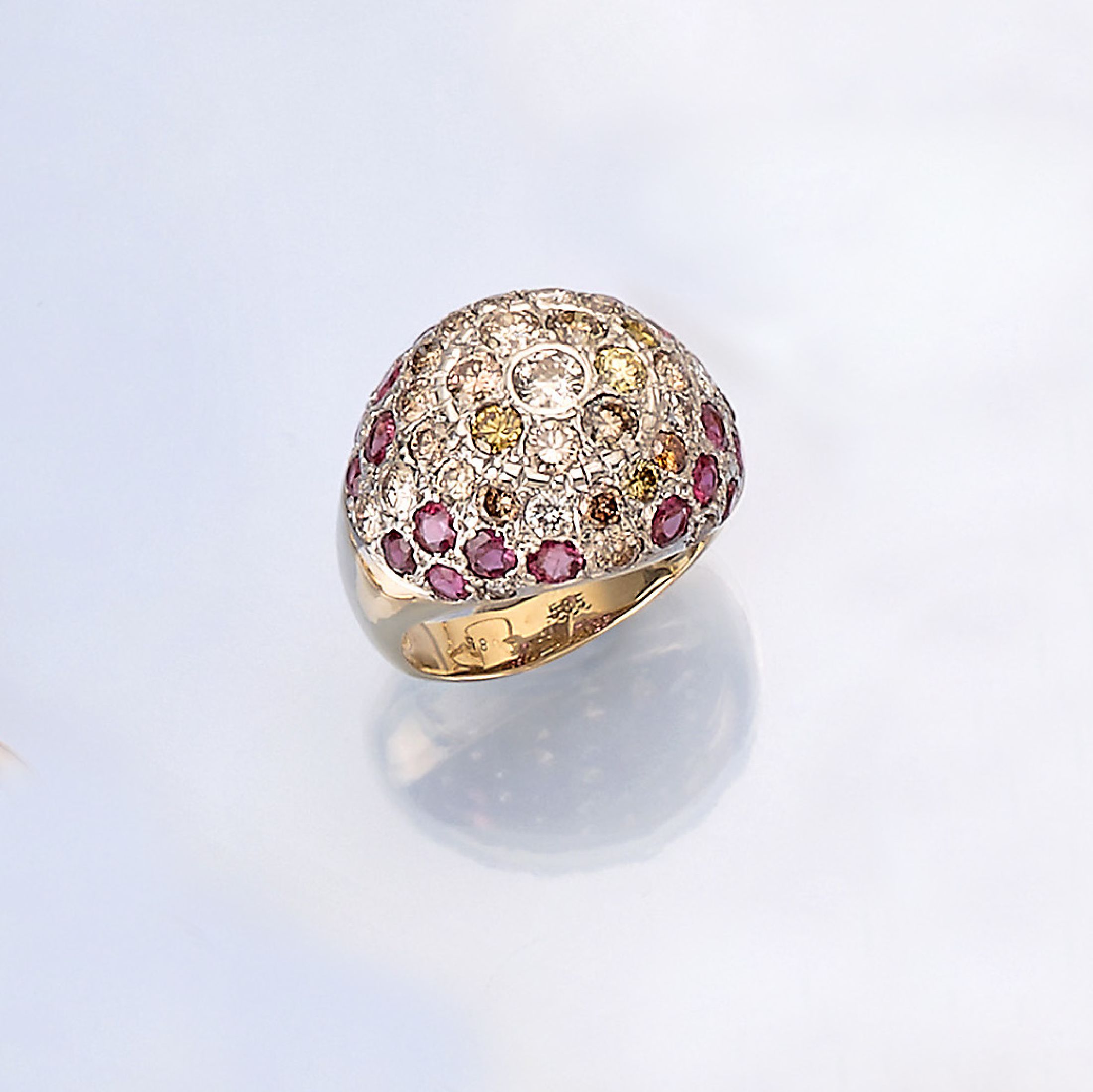 Detail a: 14 kt Gold Brillant-Rubin-Ring, GG 585/000,20 Rubine zus. ca. 3.6 ct, 30 Brillanten zus. ca. 3.0 ct Weiß-fancy/si-p1, RW 59, ca. 11.4 g