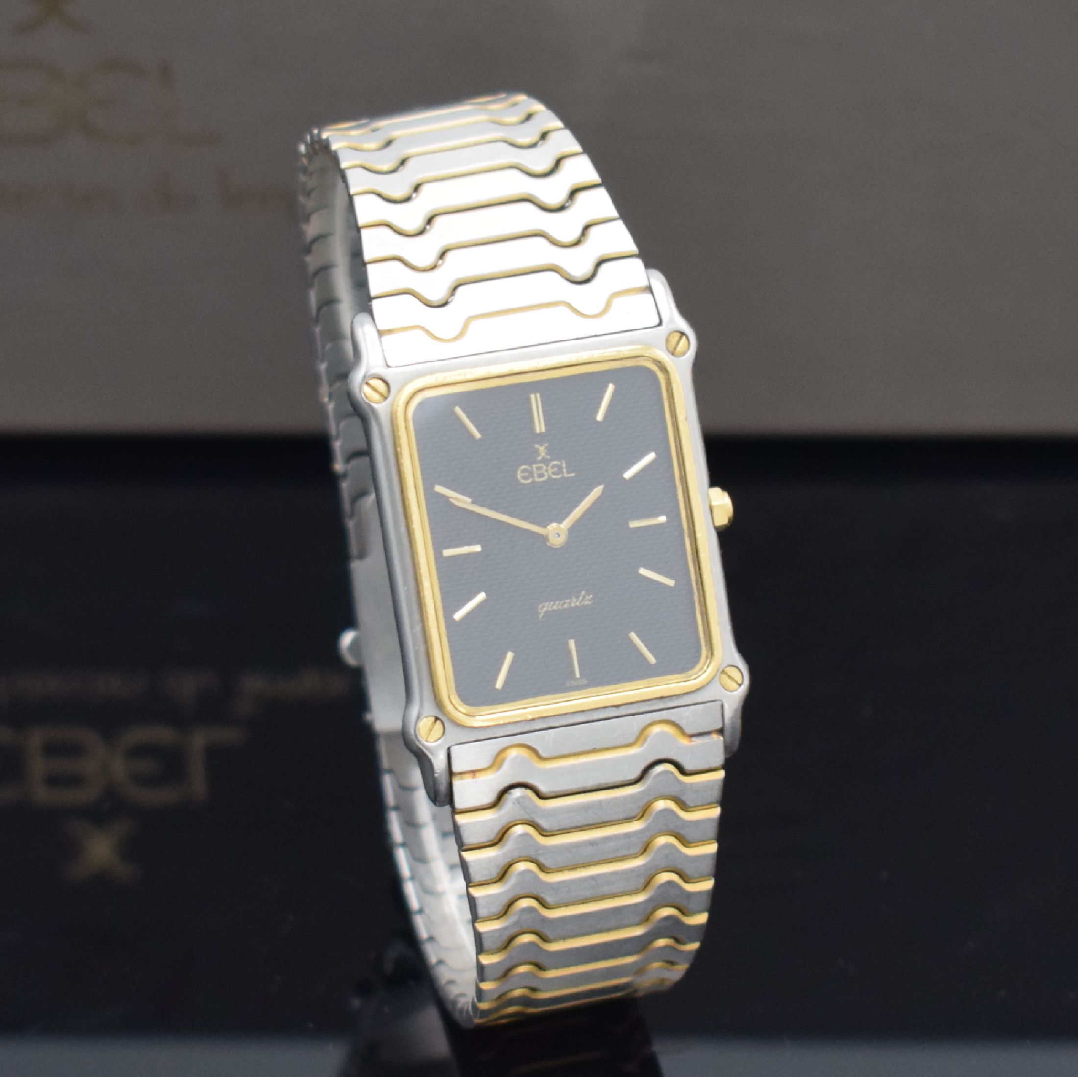 Detail c: EBEL Armbanduhr in Edelstahl & Gold, Schweiz um 1984, quarz, Boden 4-fach verschr., Gliederband (1x Befest.-Schr. fehl. bzw. abgebr.), m. ...