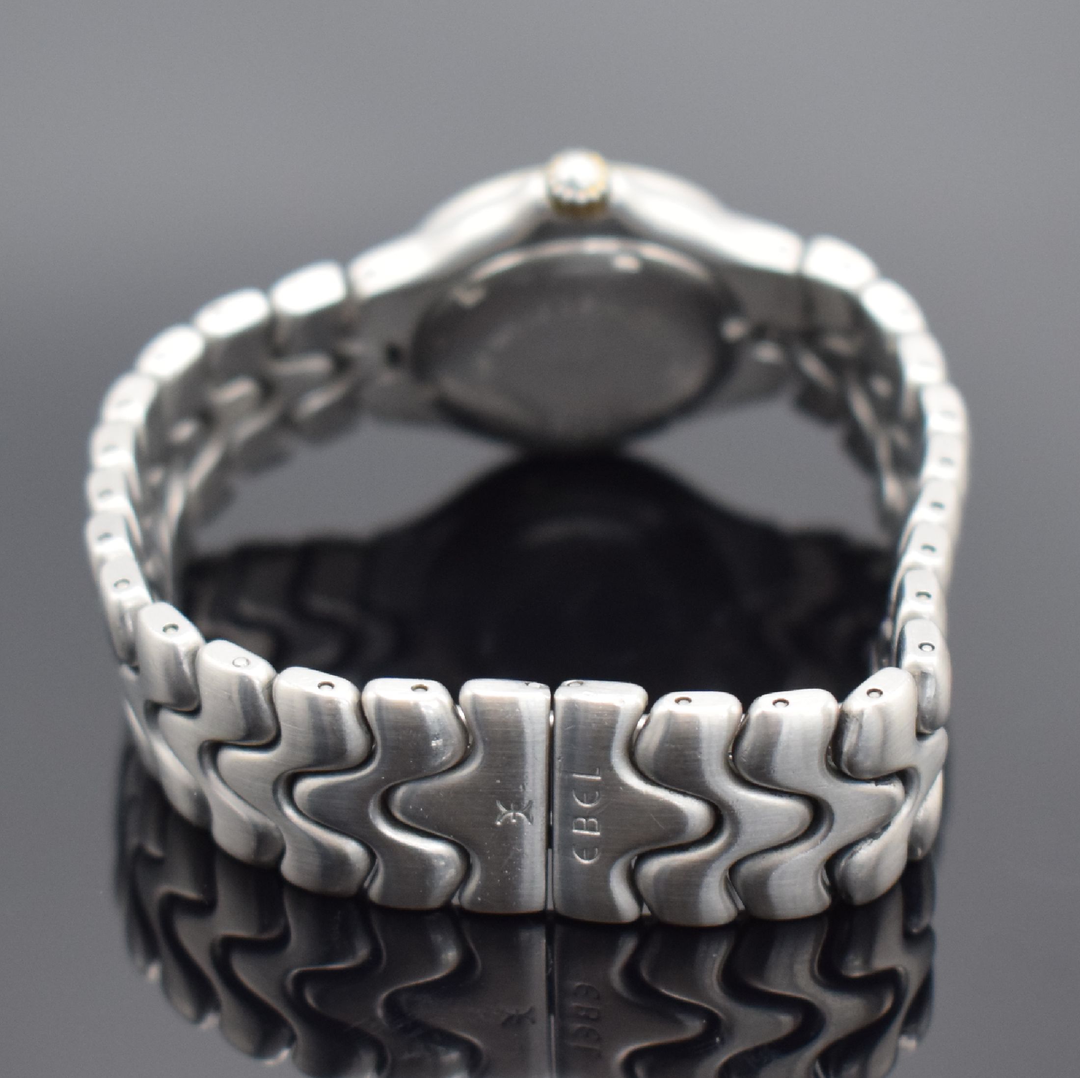 Detail b: EBEL Damenarmbanduhr Sportwave Referenz 6087621, Schweiz um 1995, quarz, Ref. 6087621, z. T. verg. Edelstahlgeh. inkl. Gliederband mit dopp. ...