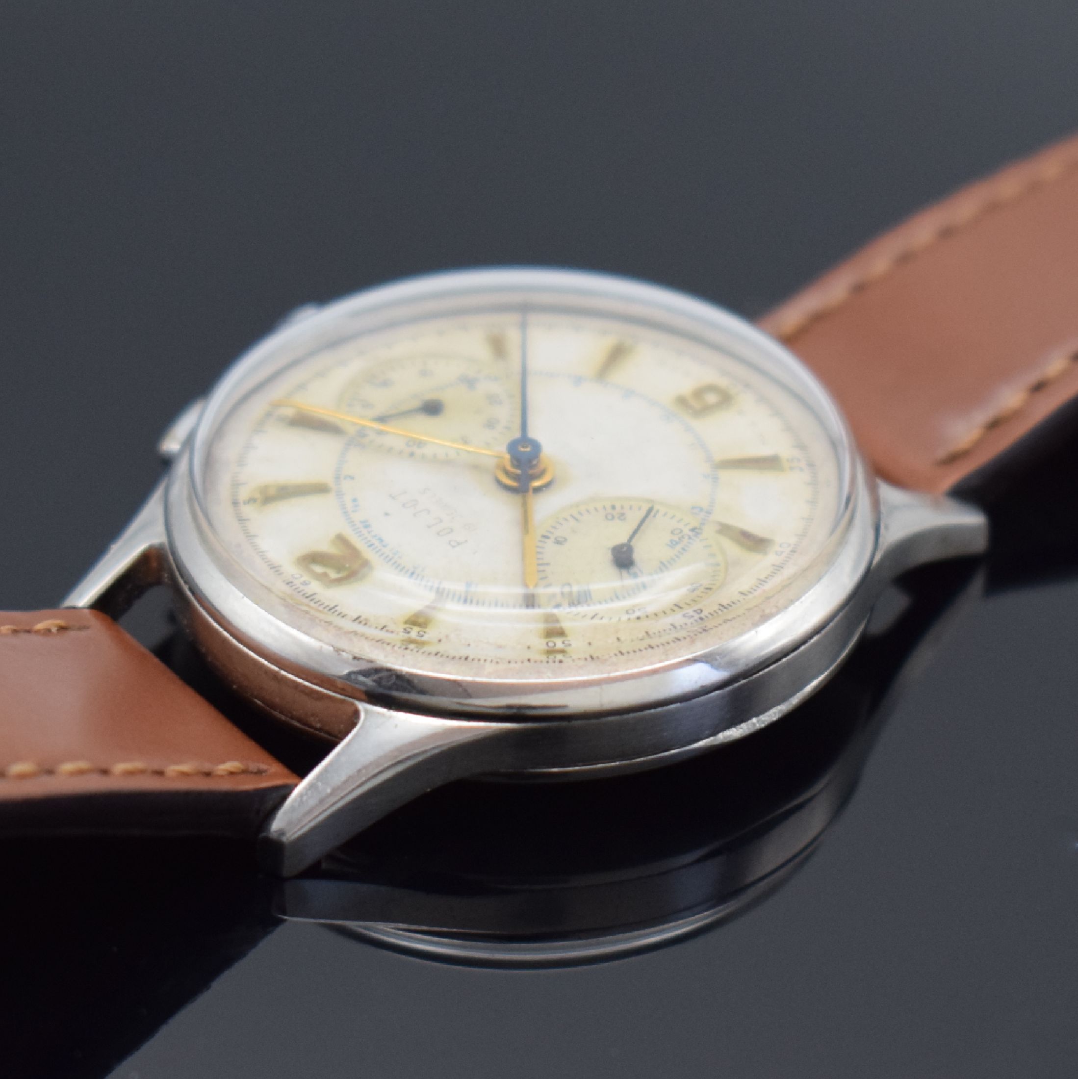 Detail b: POLJOT Schaltradchronograph, UdSSR um 1955, Handaufzug, verchr. Gehäuse m. aufgedr. Stahlboden, silb. Zifferbl. m. gold. Ind. fl./verblichen, gold. ...