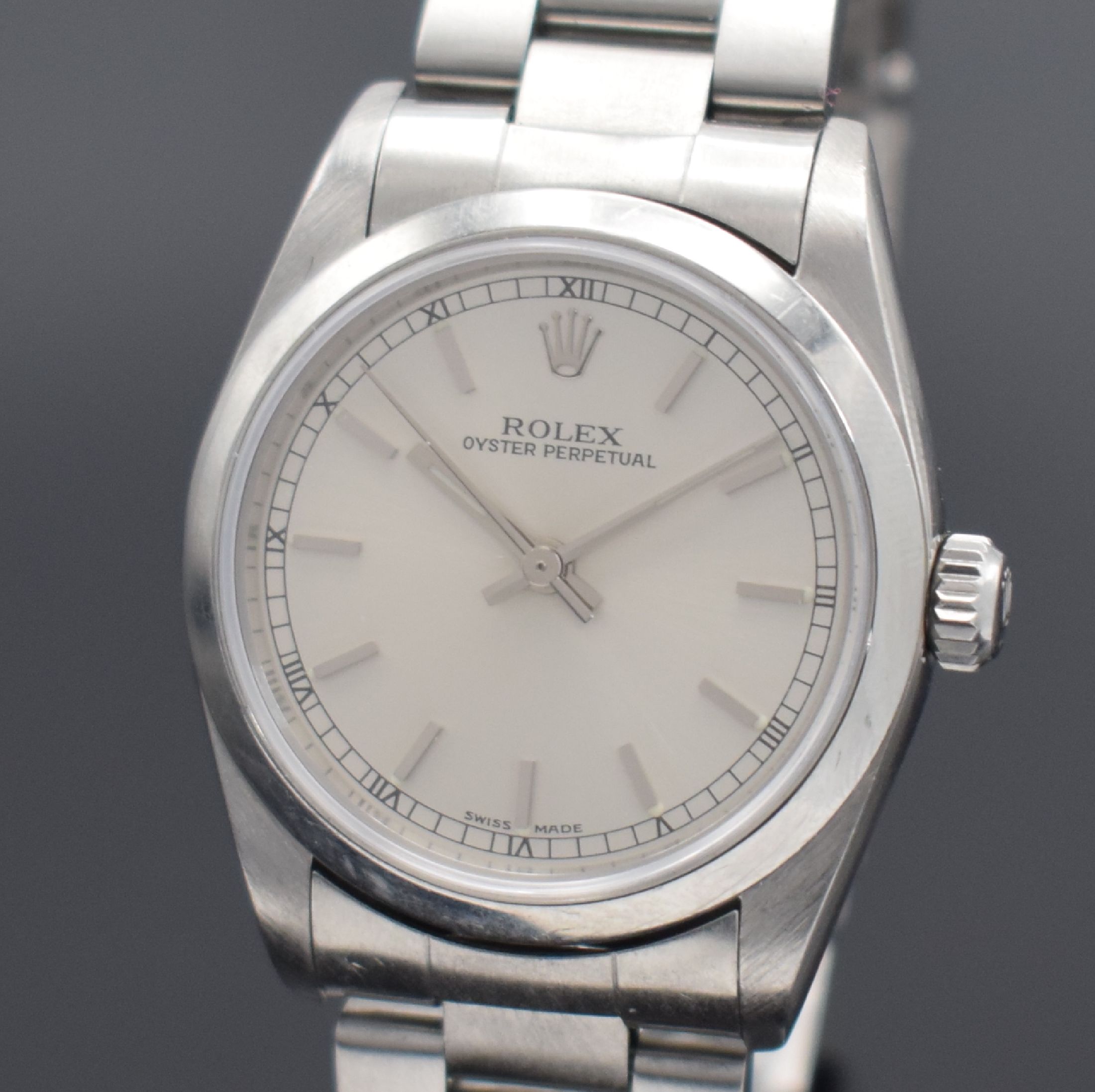 Detail a: ROLEX Mediumarmbanduhr Oyster Perpetual Referenz 77080, Automatik, Schweiz um 2002, Edelstahlgeh. inkl. Oysterband m. Faltschl., Boden & Krone ...
