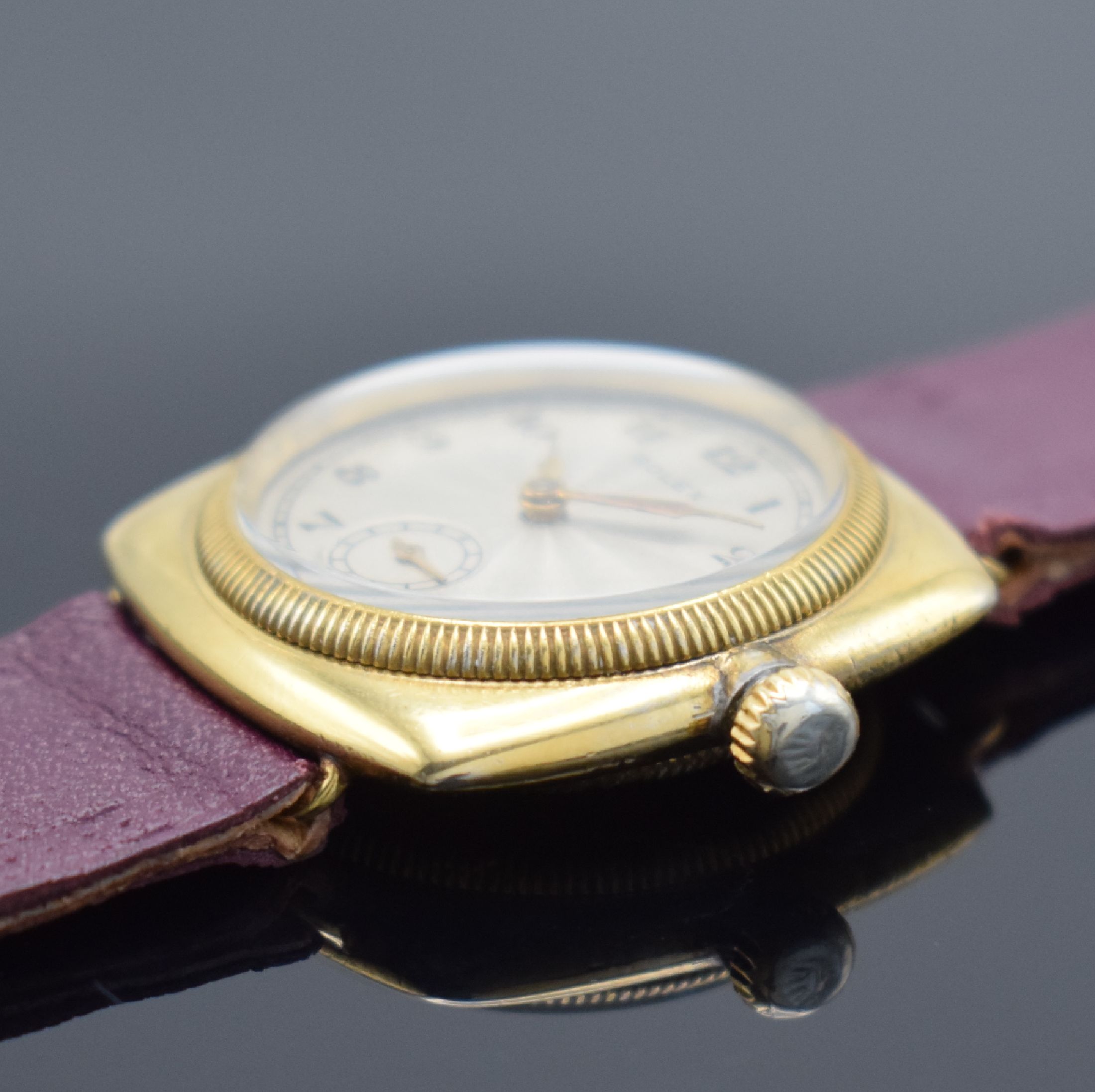 Detail b: ROLEX seltene Armbanduhr sogenannte Kanalschwimmer-Uhr, Schweiz/England um 1925, Handaufzug, 3-teil. verg. Carree-Cambree Geh. rest., Krone nicht ...