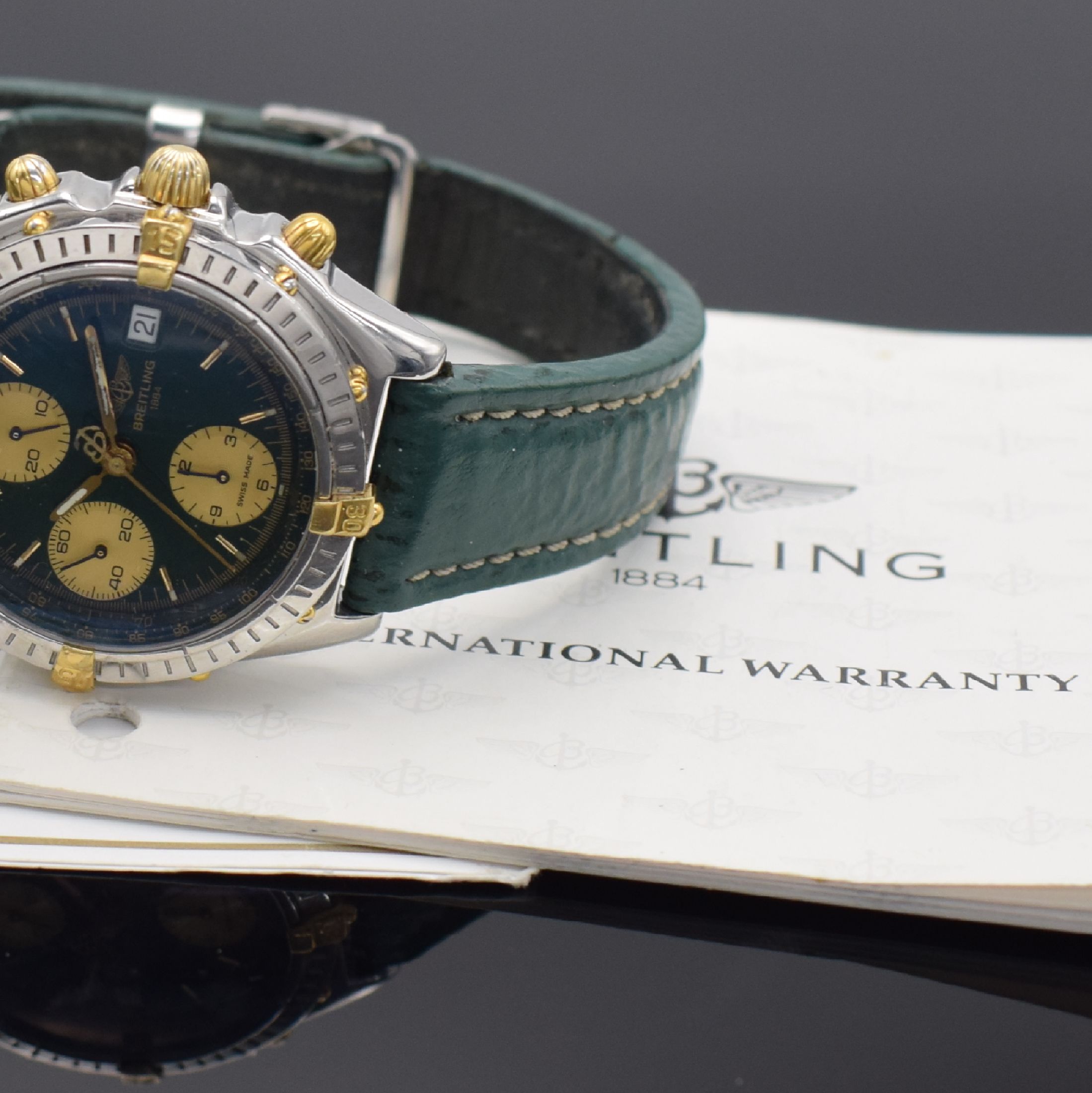 Detail d: BREITLING Chronomat Herrenarmbanduhr mit Chronograph, Schweiz verk. lt. beil. Garantie 04/1994, Automatik, Ref. B13050, verschr. Edelstahlgeh. teils ...
