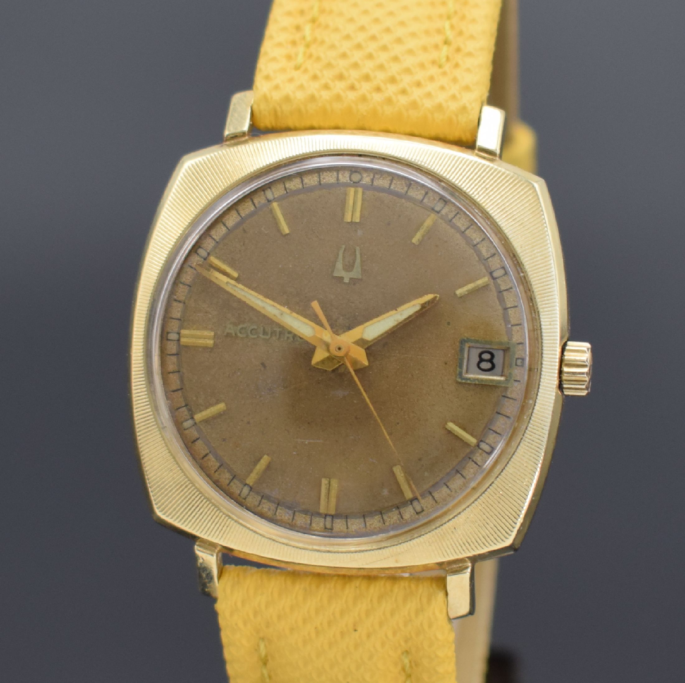 Detail a: BULOVA Accutron 14k Gold filled Armbanduhr, Schweiz/USA um 1965, Stimmgabelschwinger, Geh. m. Strahlendekor, Boden verschr., stark pat. Zifferbl. m. ...