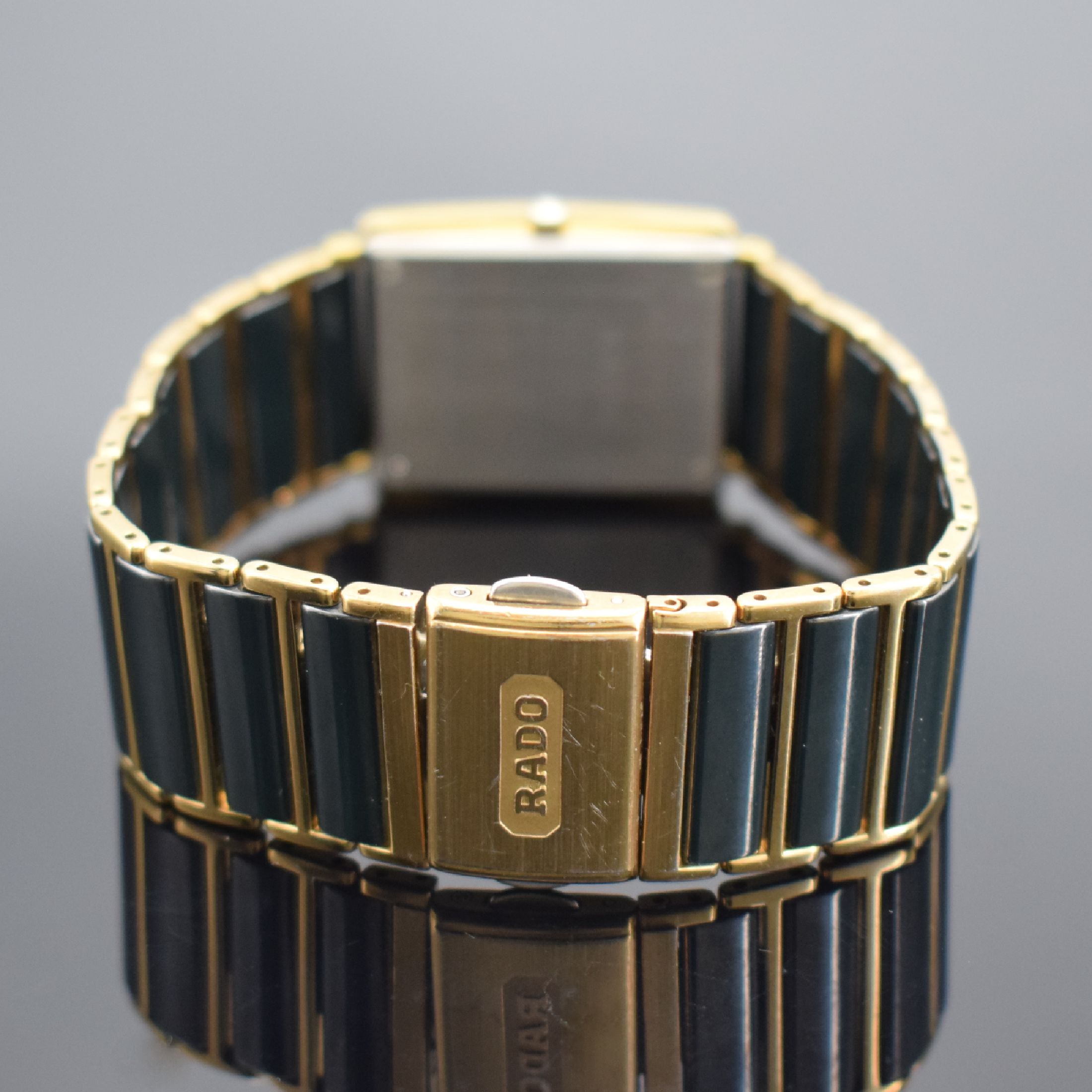 Detail b: RADO Diastar Herrenarmbanduhr, Schweiz um 1995, quarz, Ref. 160.0282.3, Geh. in Stahl teils verg., Keramik Gliederband m. dopp. Faltschl. in Stahl ...