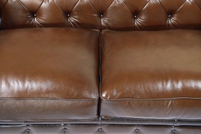 26449347b - 2,5-Sitzer Sofa, im Chesterfield-Stil
