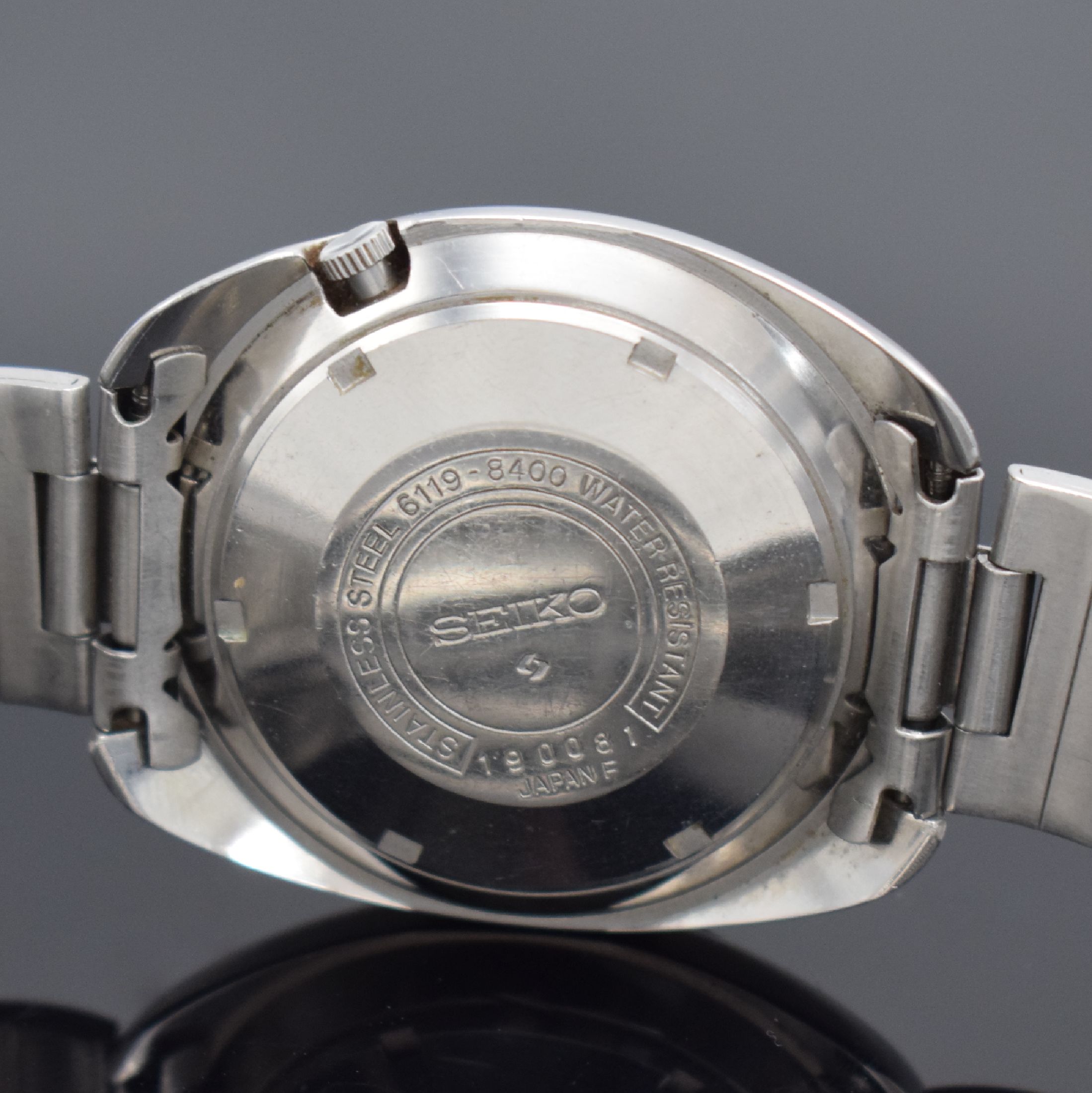 Detail d: SEIKO 5 Herrenarmbanduhr mit olivgrünem Zifferblatt, Japan um 1970, Automatik, Ref. 6119-8400, Edelstahlgeh. inkl. orig. Gliederband m. Faltschl., ...