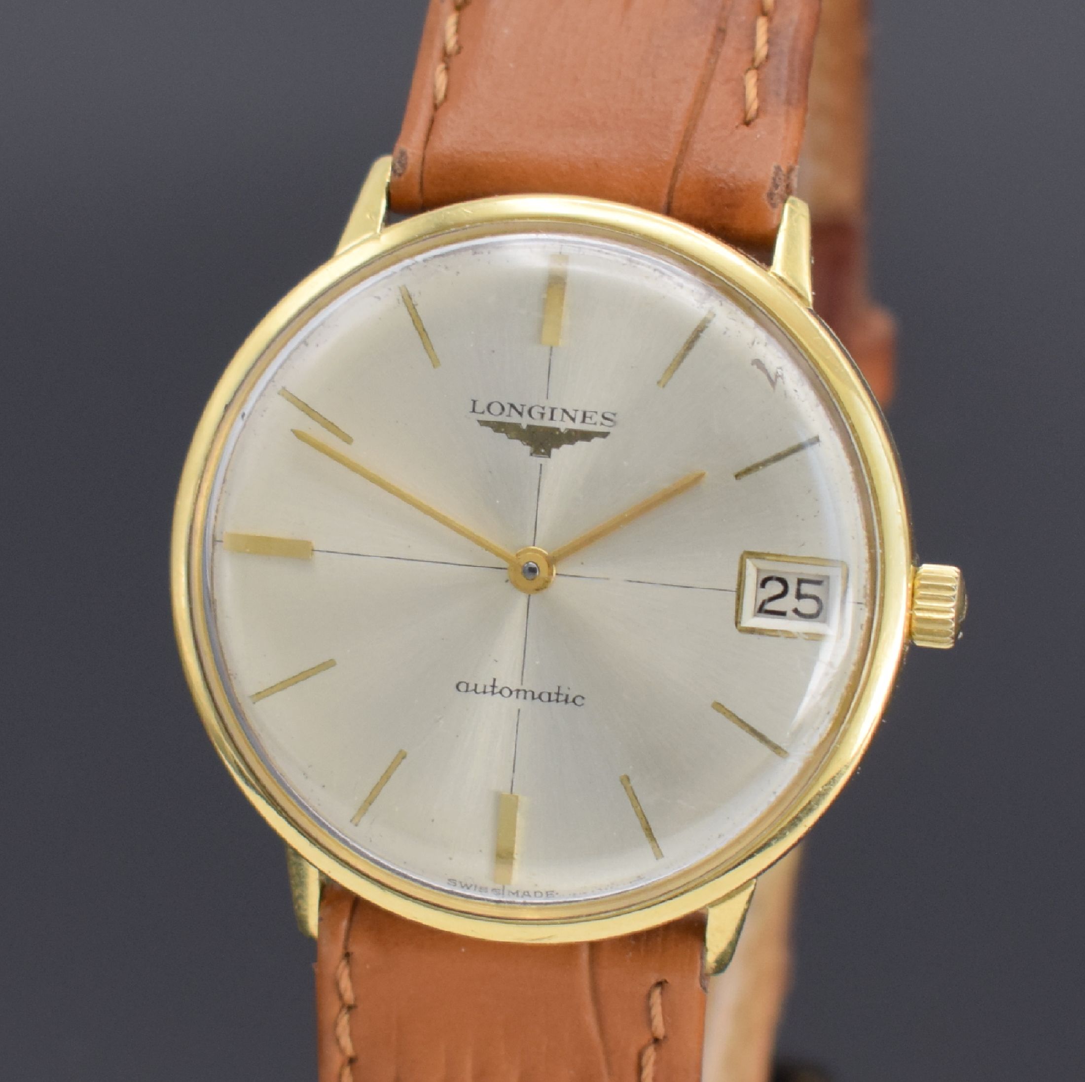 Detail a: LONGINES Herrenarmbanduhr in GG 750/000 Referenz 7497 mit Kaliber 355, Schweiz um 1966, Automatik, 2-teil. Geh. dell., Boden aufgedr., silb. ...